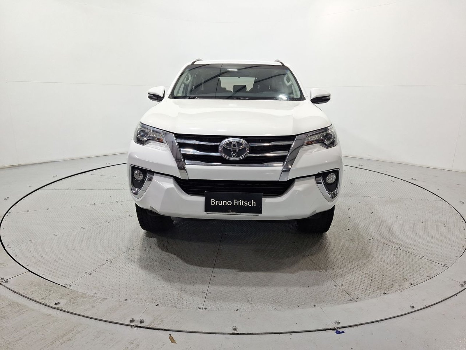 Toyota FORTUNER SRV 4X4 2.7 AUT 2019 - Imagen 13 de 20