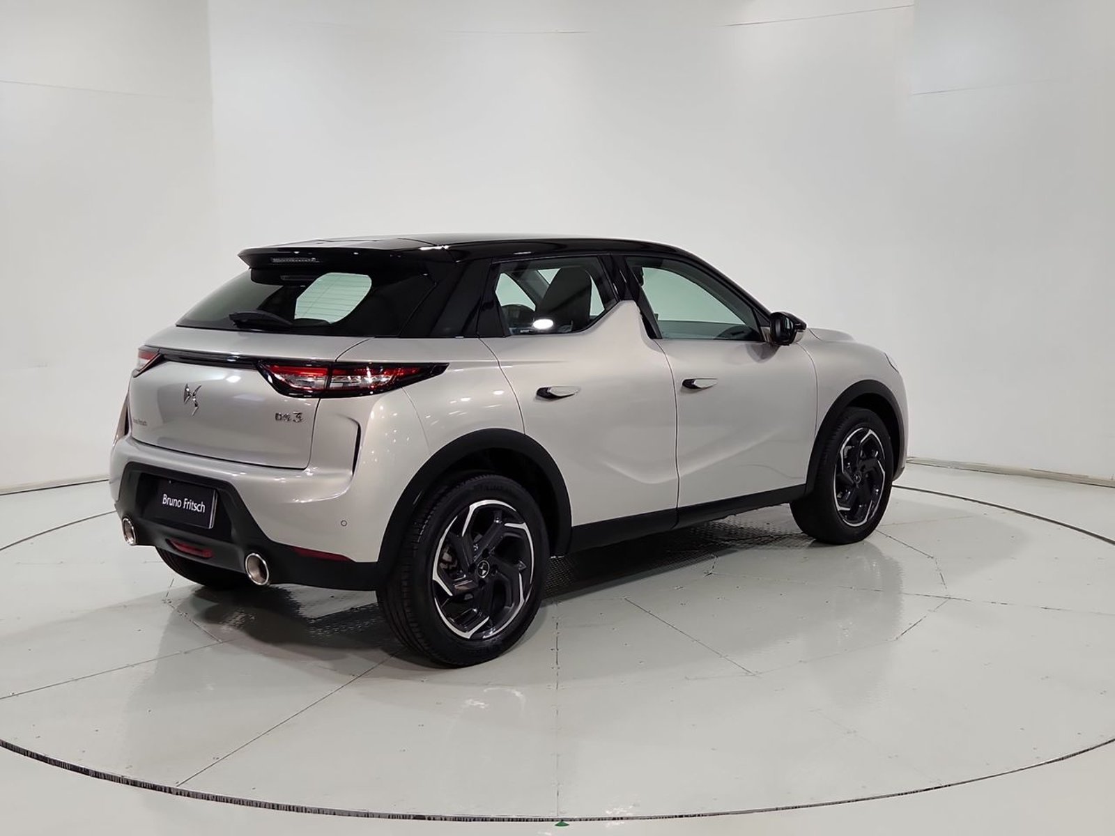 Ds DS3 3 CROSSBACK HDI 1.2 AUT 2023 - Imagen 11 de 20