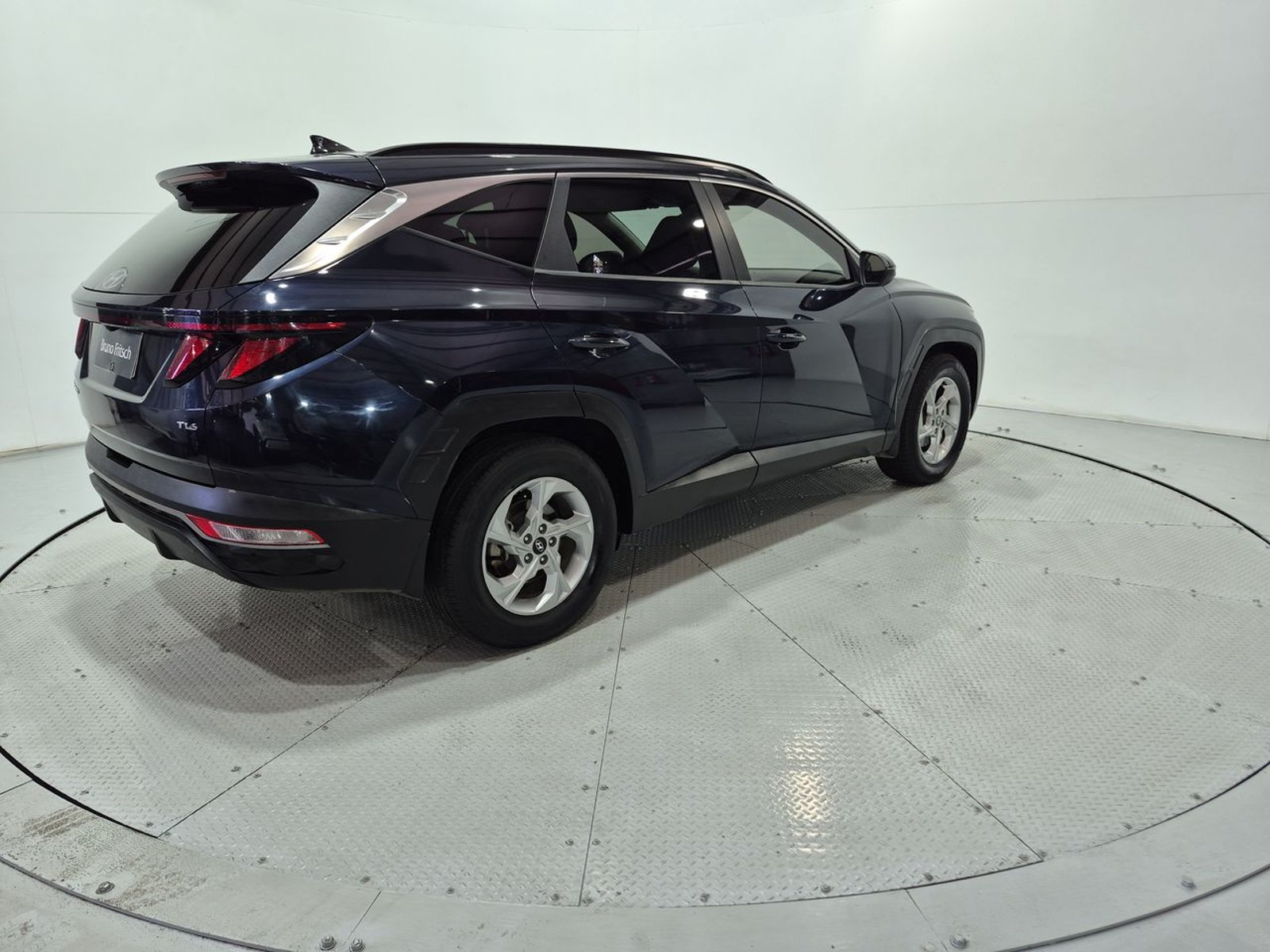 Hyundai TUCSON NX4 1.6 AUT 2022 - Imagen 9 de 20