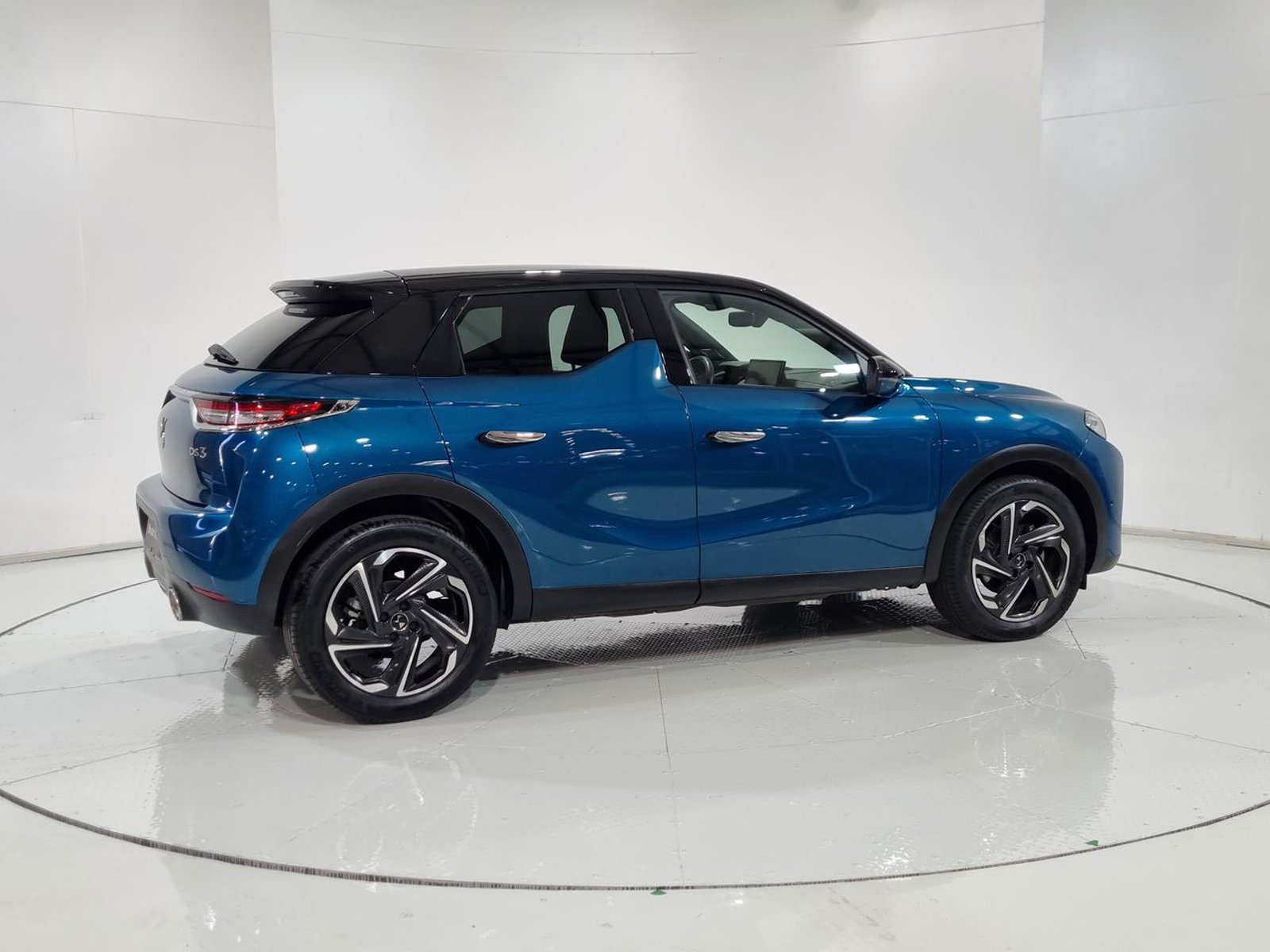 Ds DS3 3 CROSSBACK HDI 1.2 AUT 2022 - Imagen 12 de 20