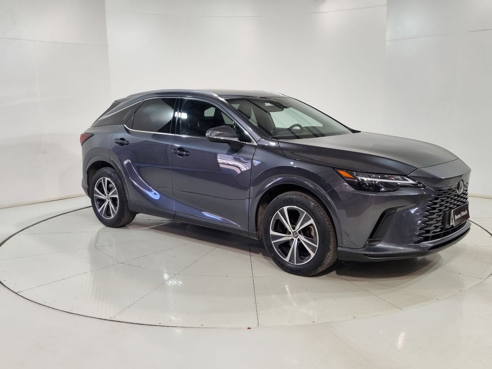 Lexus RX350 RX 350 4X4 2.4 AUT 2023 - Imagen 15 de 20