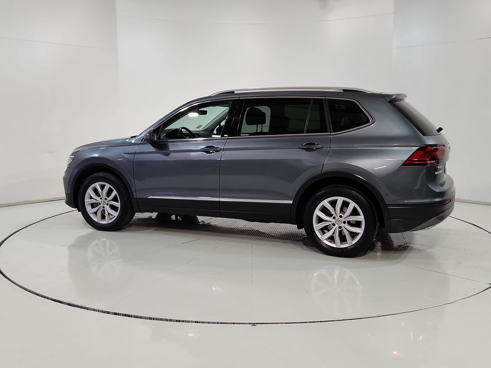 Volkswagen TIGUAN 1.4 AT 2018 - Imagen 6 de 20