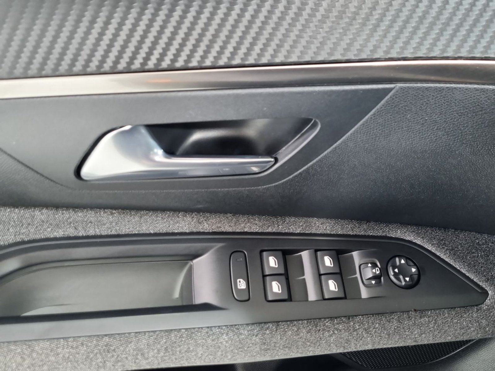 Peugeot 3008 PURETECH 1.2L 2025 - Imagen 20 de 20