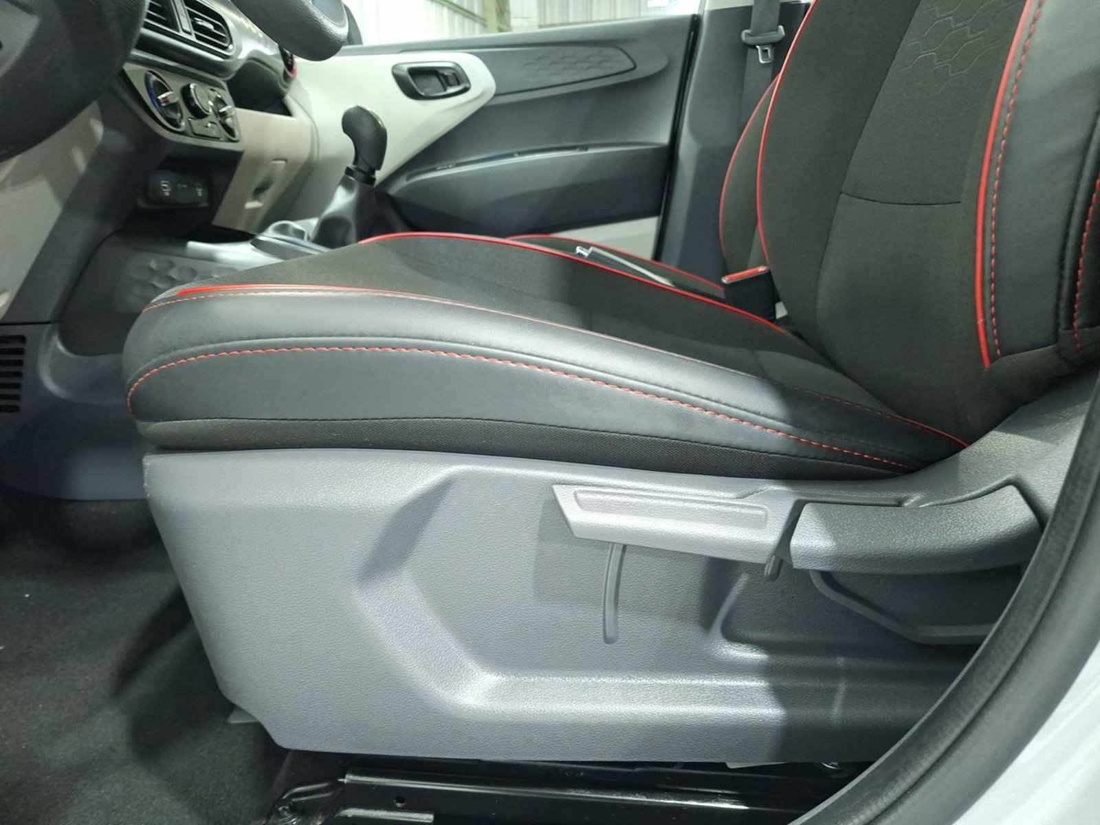 Hyundai GRAND I10 AI3  4X2  1.2 2025 - Imagen 17 de 20