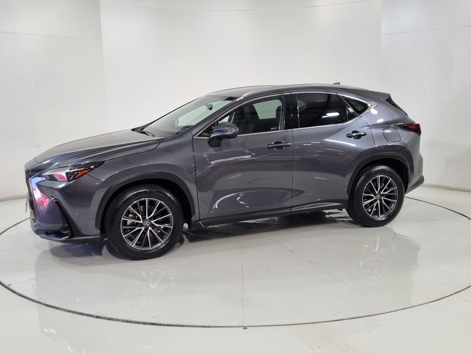 Lexus NX350H NX 350H 2.5 AUT 2023 - Imagen 4 de 20