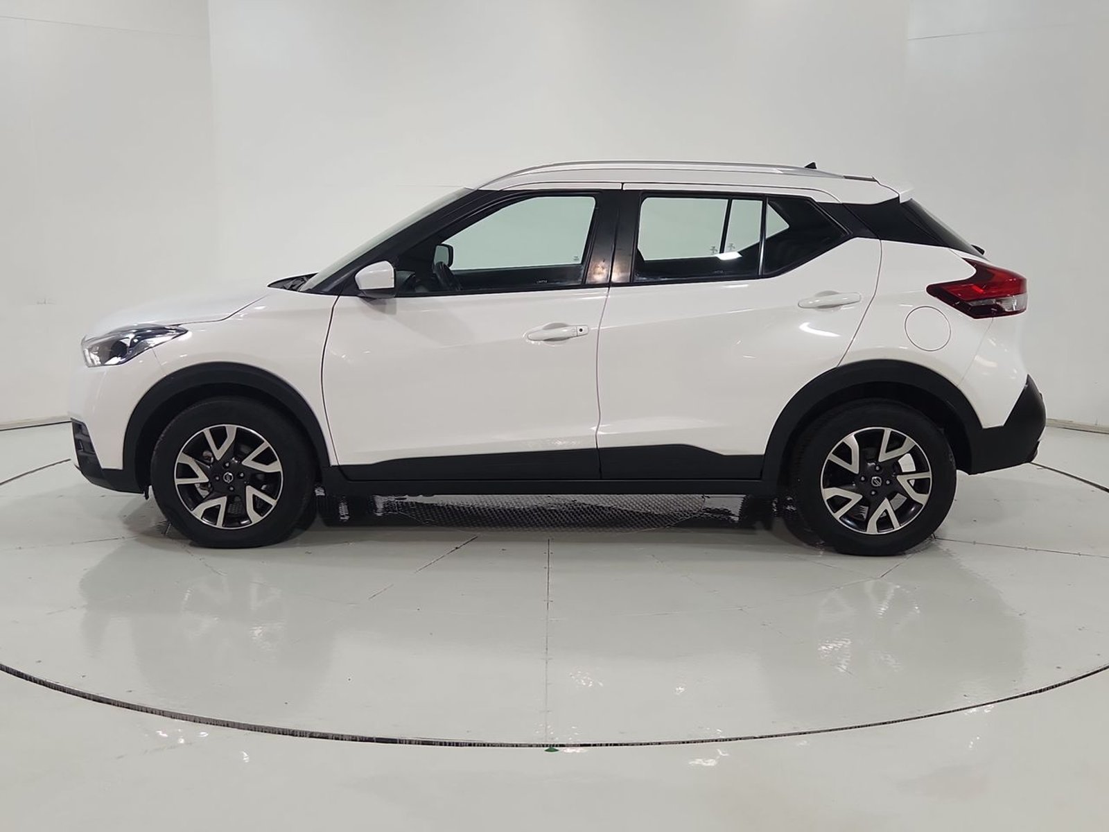 Nissan KICKS 1.6 2019 - Imagen 5 de 20