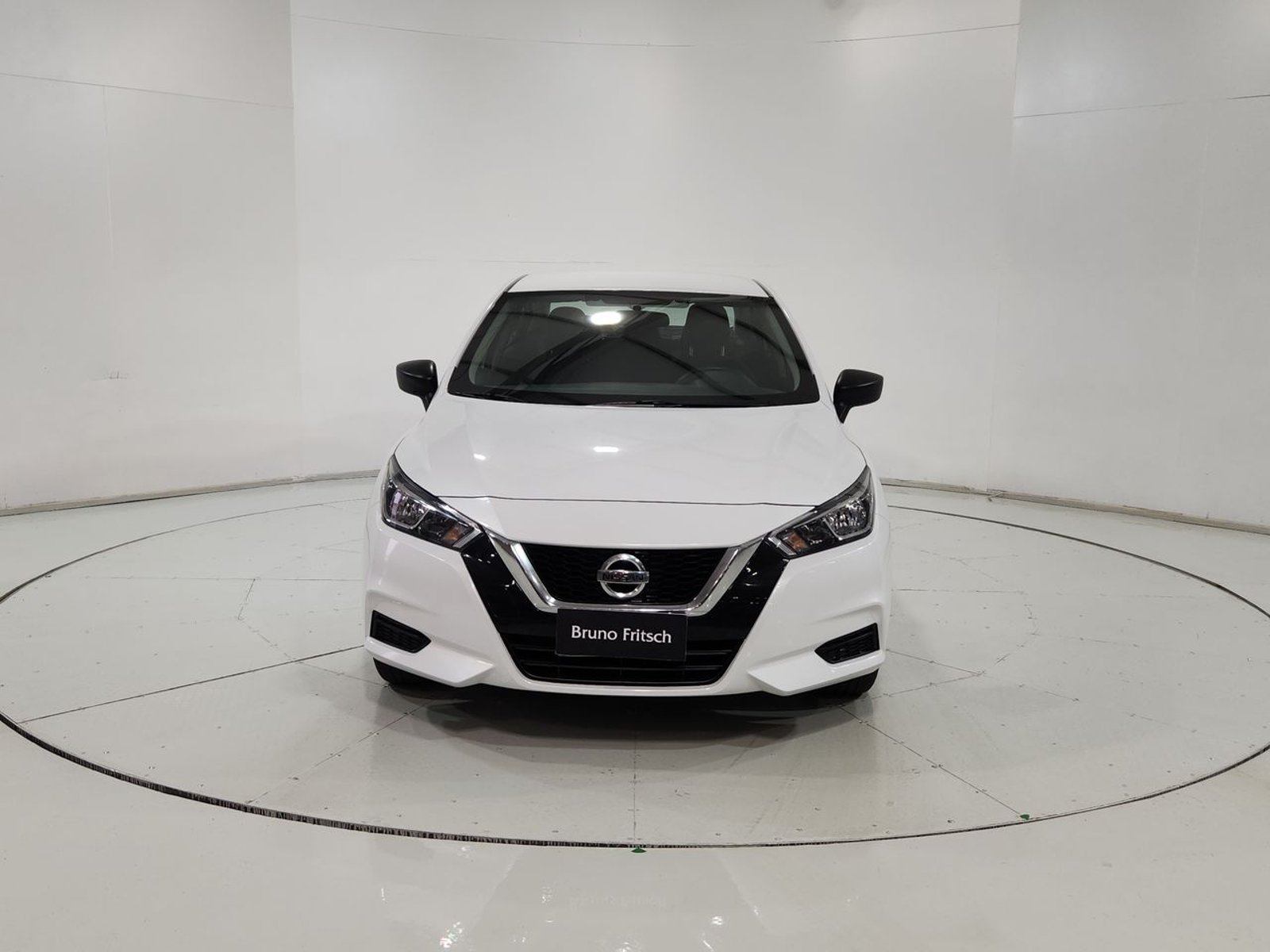 Nissan VERSA MT 1.6 2022 - Imagen 17 de 20