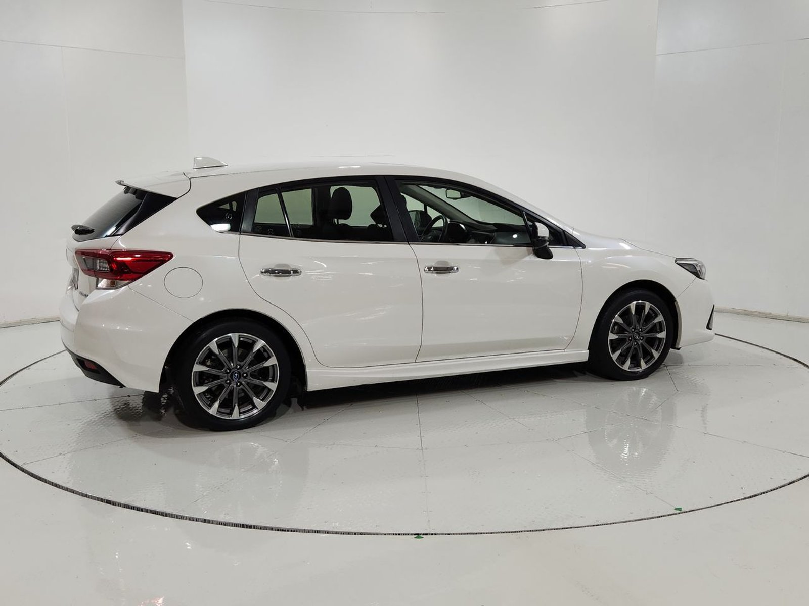 Subaru IMPREZA CVT 4X4 2.0 AT 2021 - Imagen 12 de 20