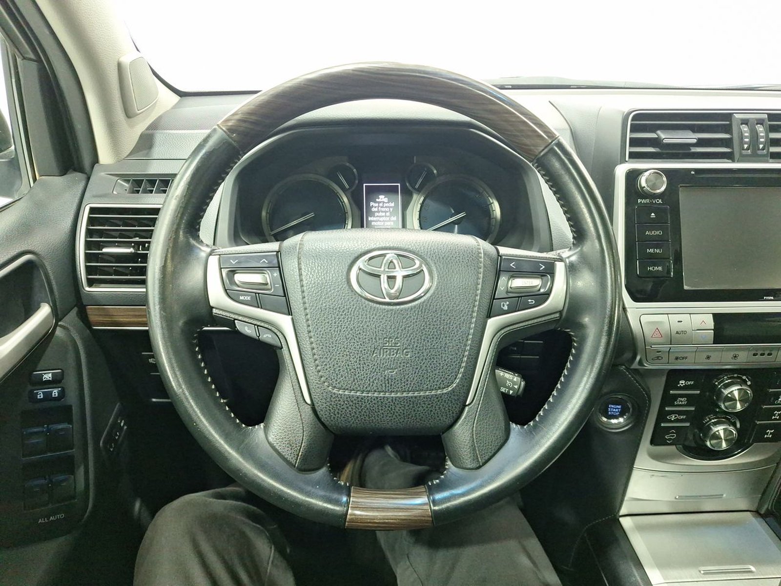 Toyota LAND CRUISER NEW LAND CRUISER PRADO LTD 4.0 AUT 2019 - Imagen 19 de 20