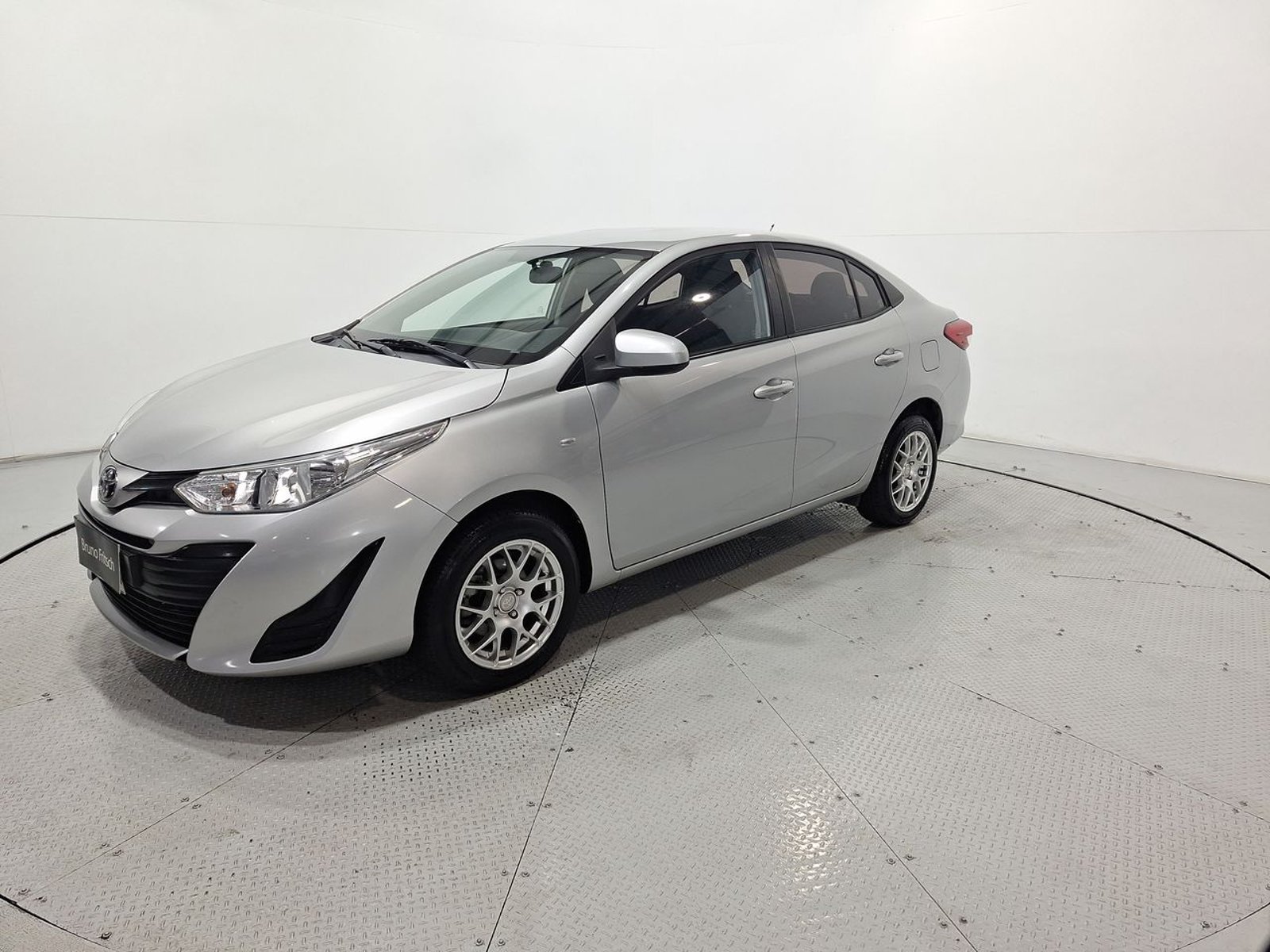 Toyota YARIS GLI 1.5 AUT 2020 - Imagen 3 de 20