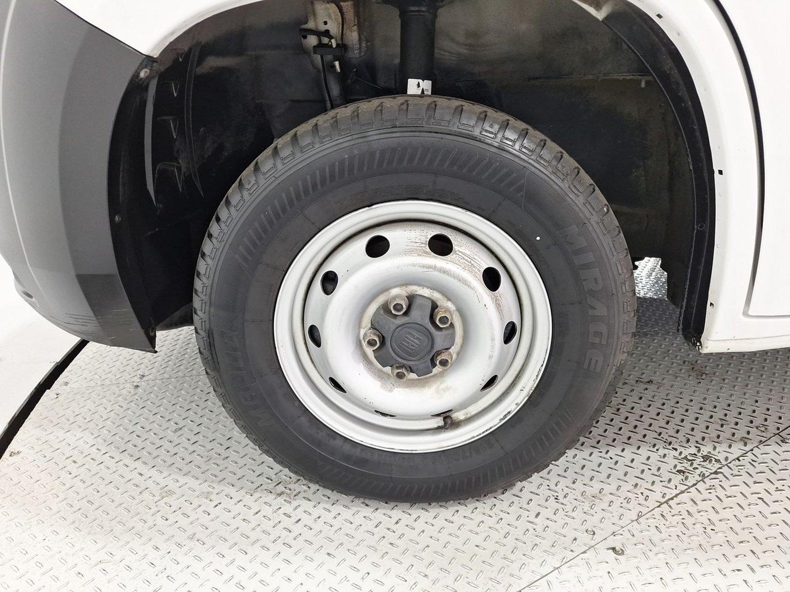 Fiat DUCATO MAXI CARGO MULTIJET C 2.3 2021 - Imagen 14 de 20