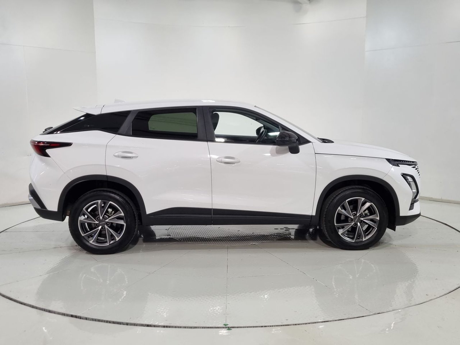Omoda C5 1.5 AUT 2025 - Imagen 13 de 20