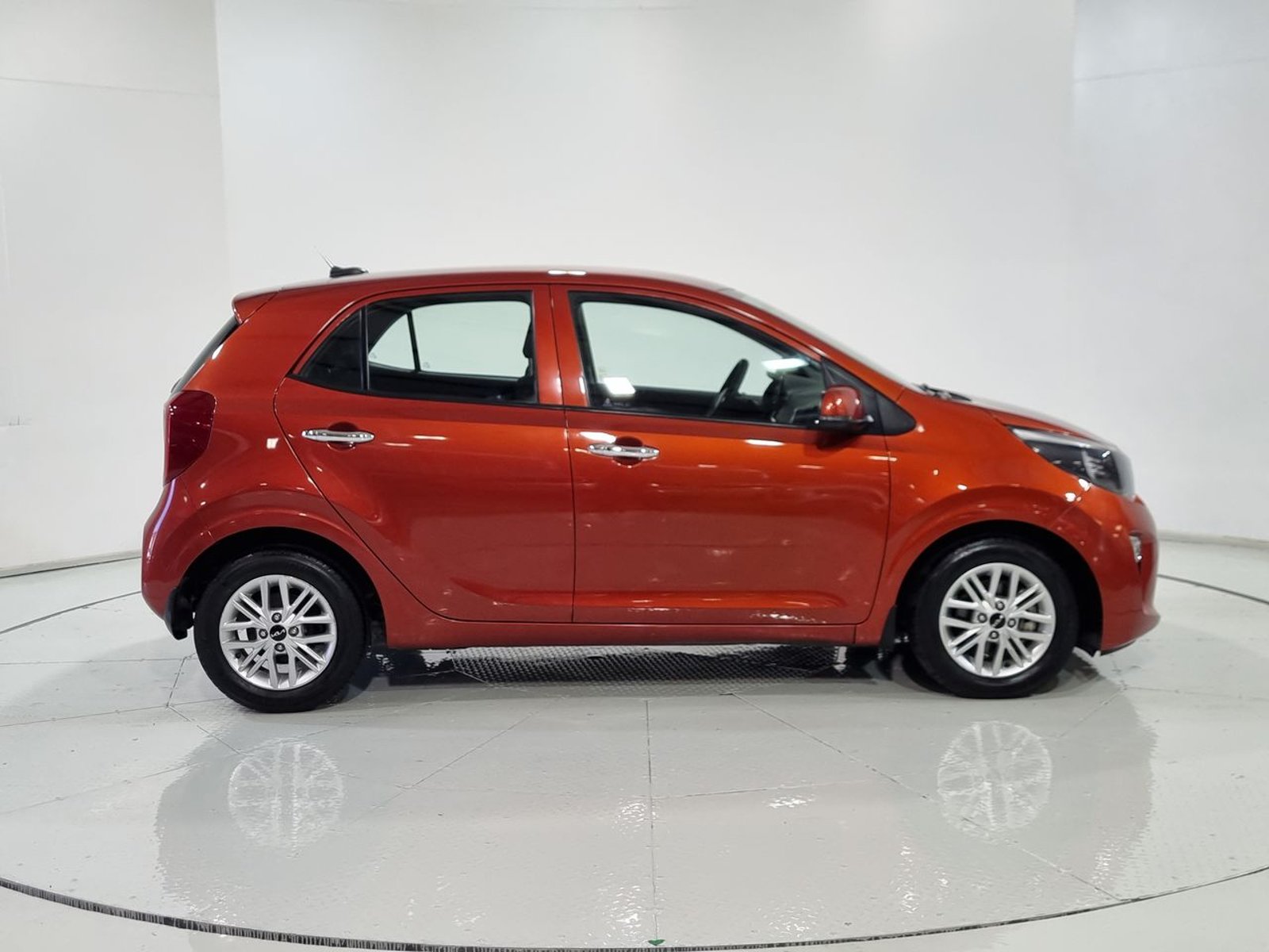 Kia MORNING MPI 1.2 AUT 2022 - Imagen 13 de 20