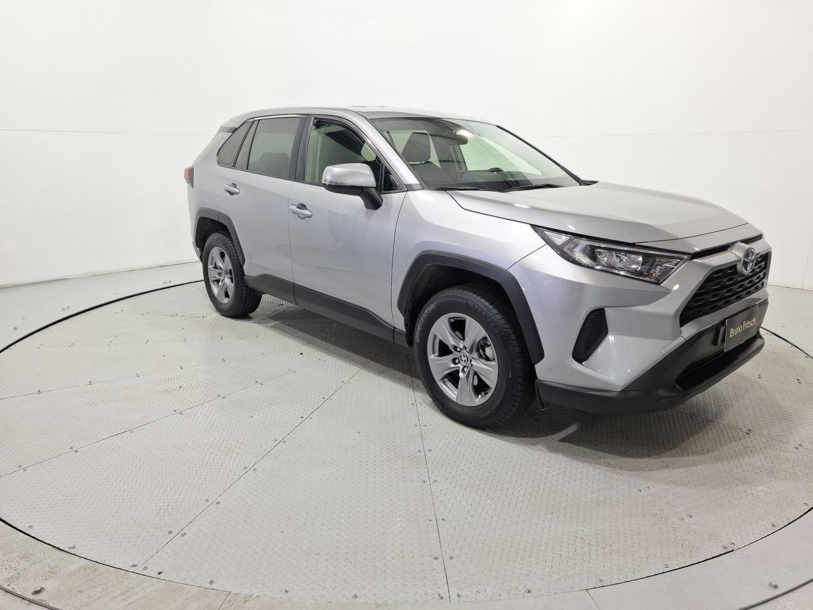 Toyota RAV4 4X2 2.0 2025 - Imagen 11 de 20