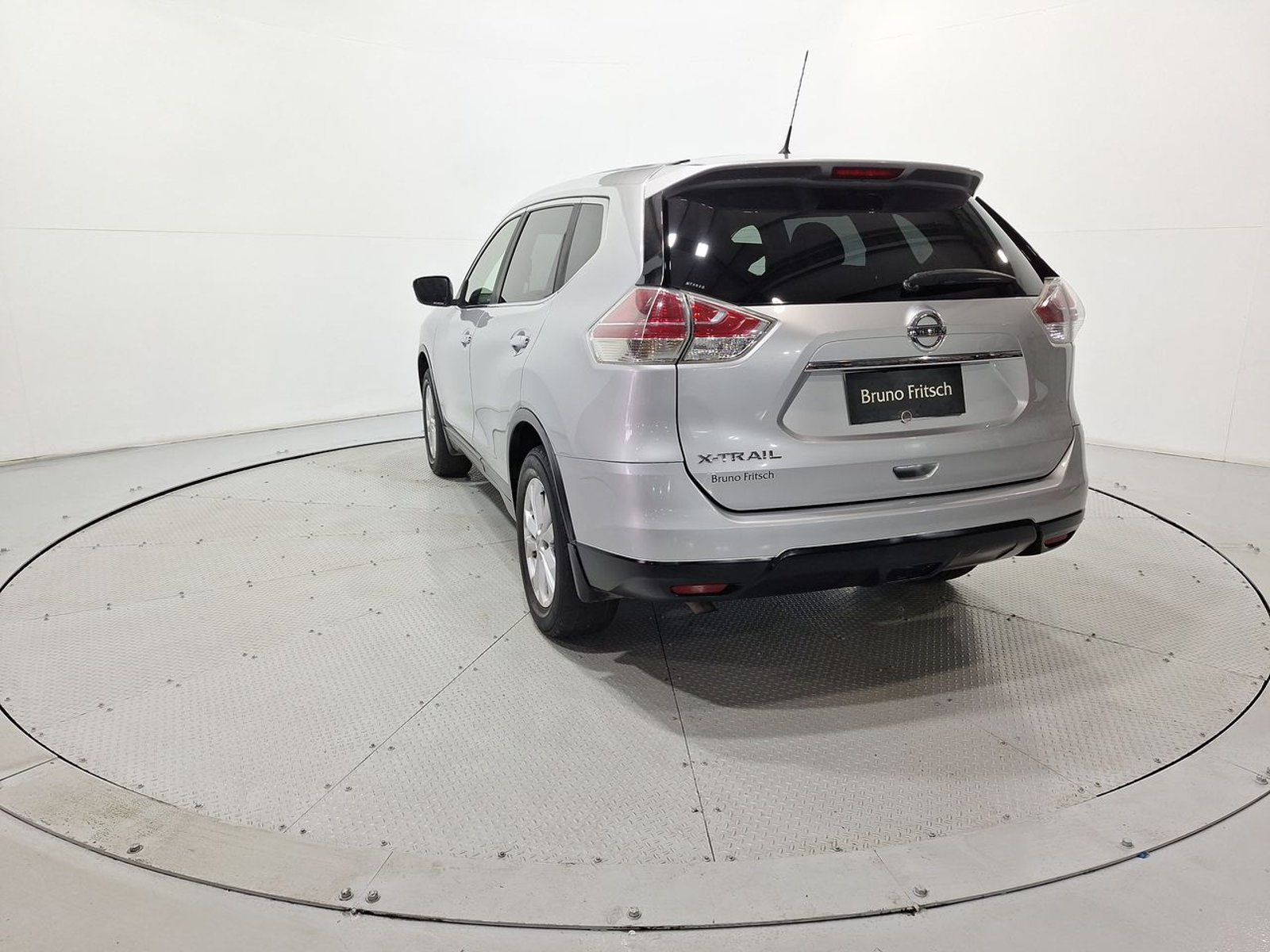 Nissan X-TRAIL X TRAIL SENSE 2.5 AUT 2016 - Imagen 6 de 20