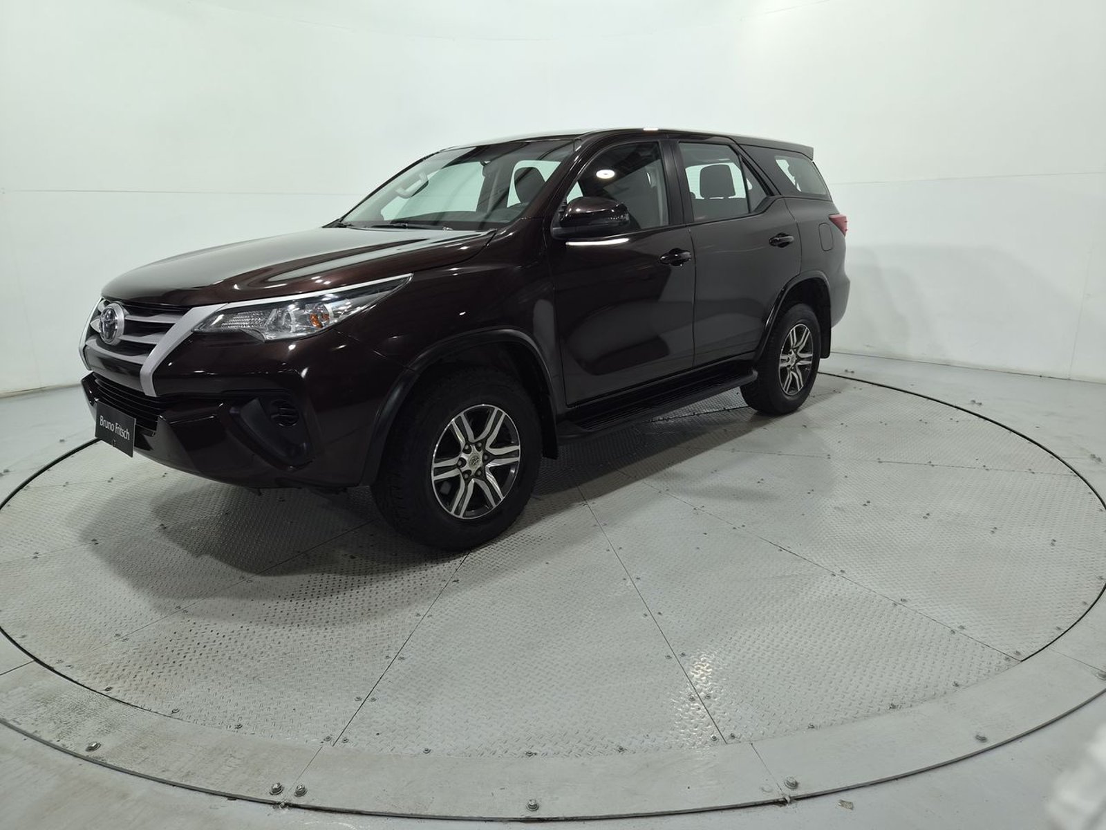 Toyota FORTUNER 2.7 AUT 2018 - Imagen 3 de 20