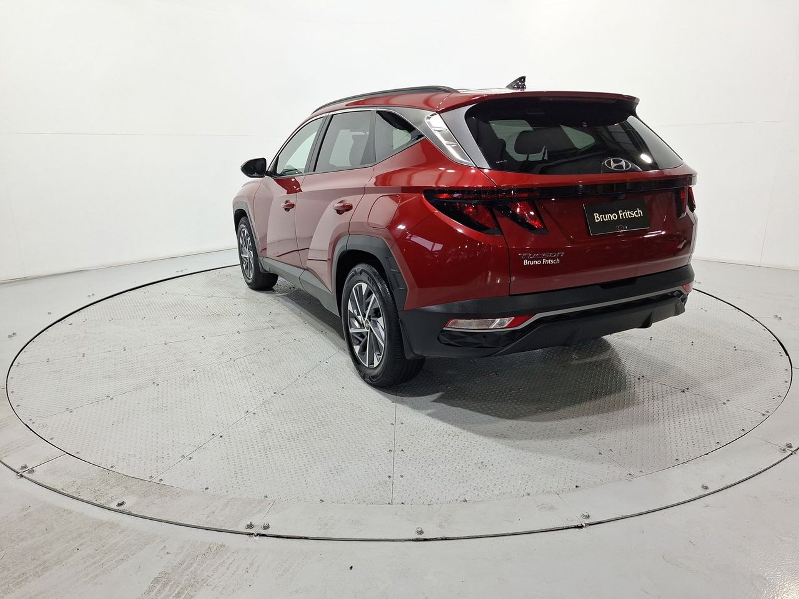 Hyundai TUCSON NX4 MPI 2.0 2024 - Imagen 6 de 20