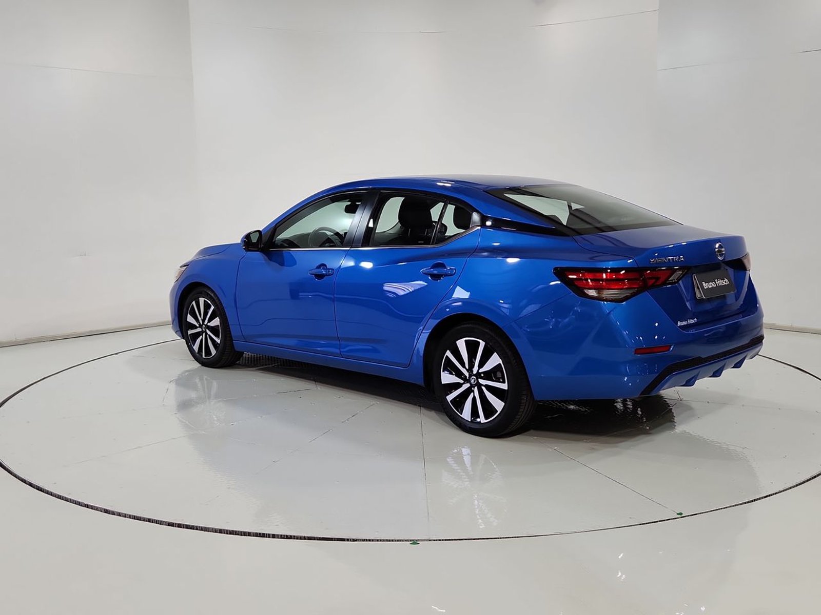 Nissan SENTRA B18 CVT 2.0 AUT 2022 - Imagen 7 de 20