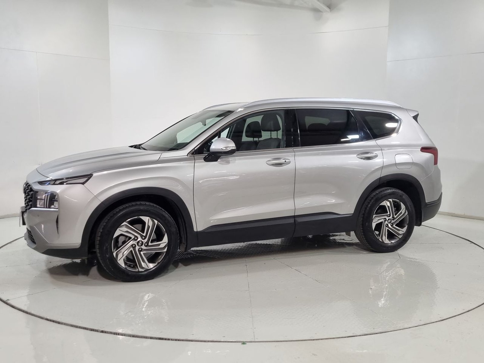 Hyundai SANTA FE TM 2.5 AUT 2022 - Imagen 4 de 20