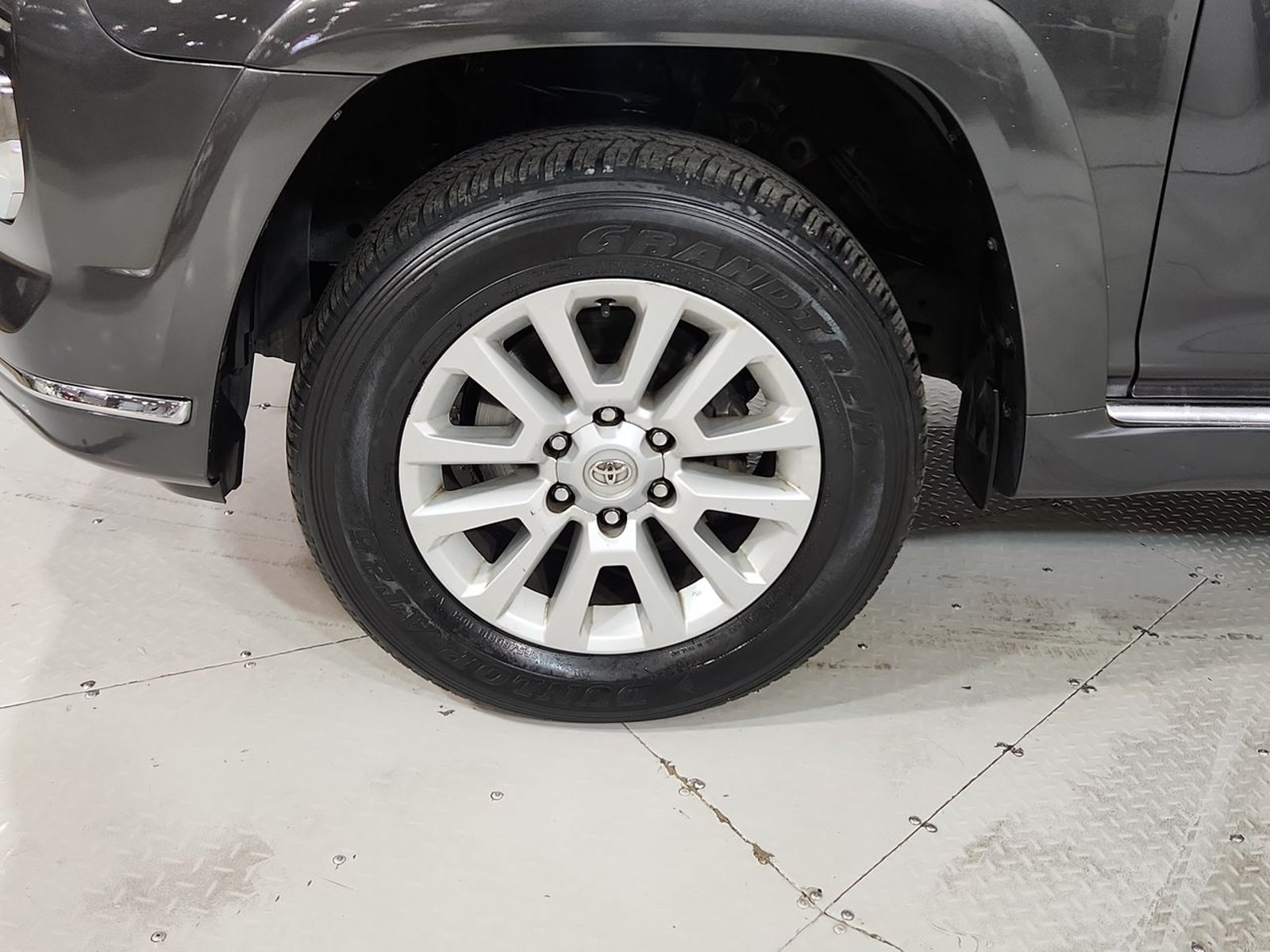 Toyota 4RUNNER 4 RUNNER LTD 4.0 AUT 2017 - Imagen 18 de 20