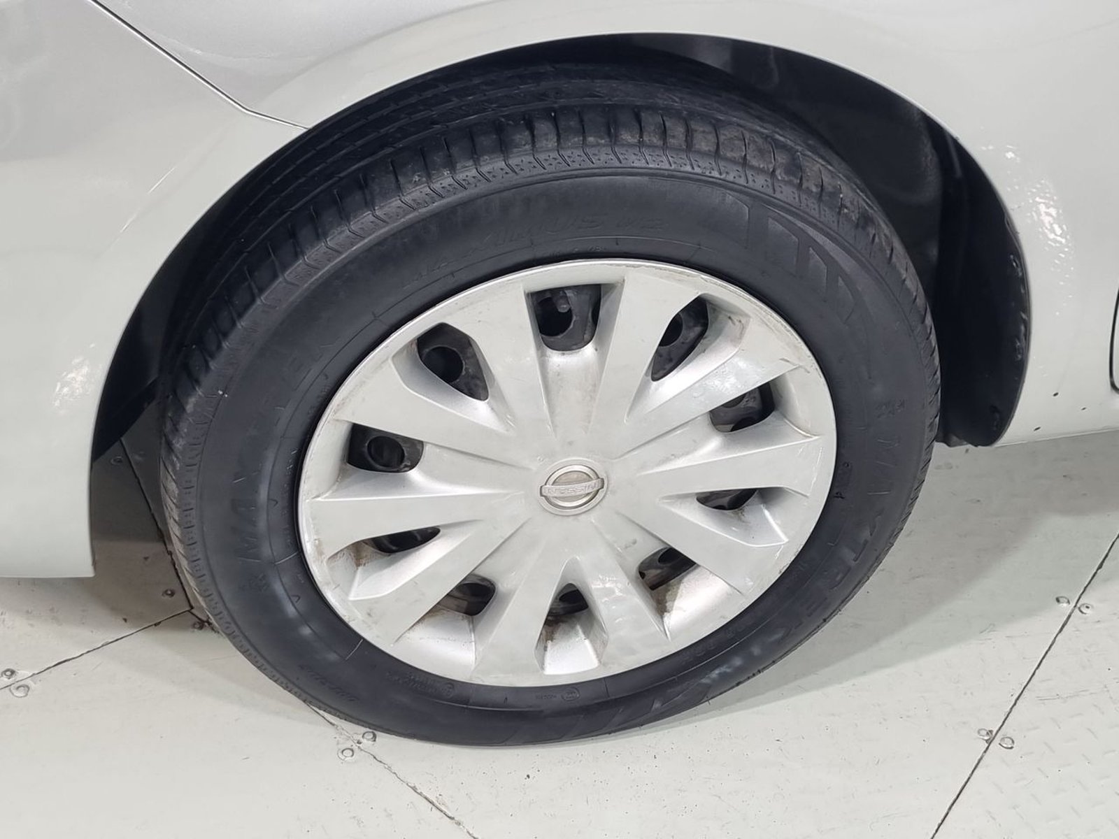 Nissan VERSA SENSE 1.6 2019 - Imagen 18 de 20