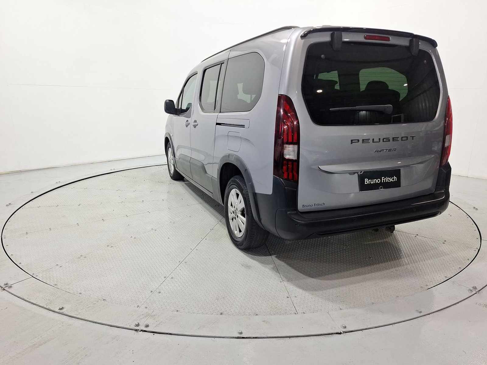 Peugeot RIFTER MCA ALLURE BLUEHDI 130 EAT8 2025 - Imagen 6 de 20