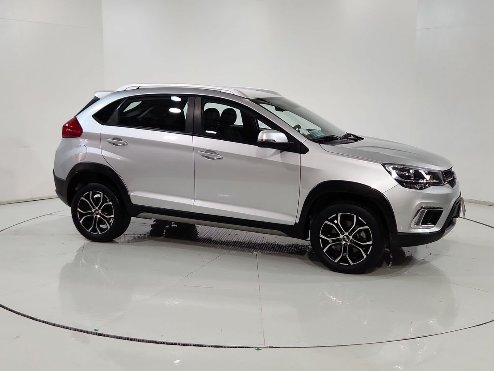 Chery TIGGO 2 GLS MT 1.5 2023 - Imagen 14 de 20