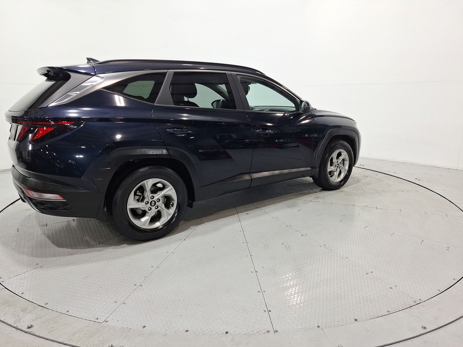 Hyundai TUCSON NX4 MPI 2.0 2022 - Imagen 9 de 20