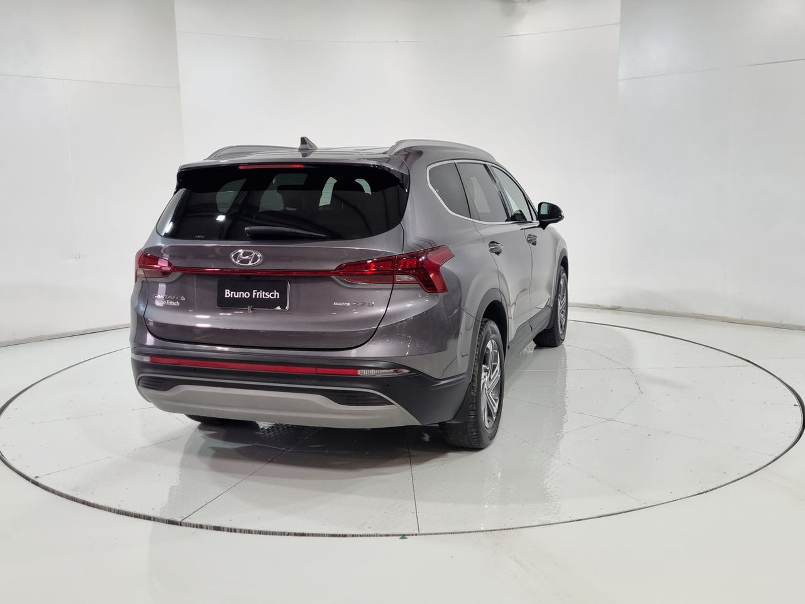 Hyundai SANTA FE CRDI 8DCT 4X4 2.2 AUT 2023 - Imagen 10 de 20