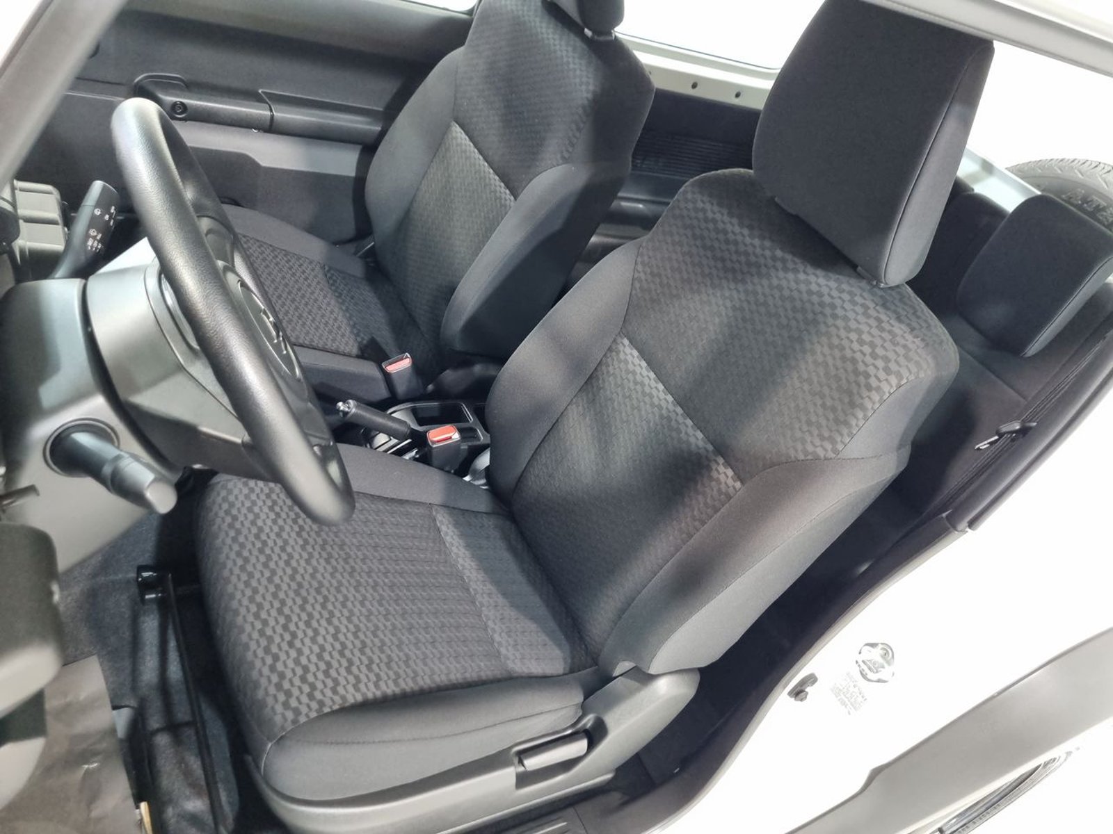 Suzuki JIMNY MT 4X4 1.5 2025 - Imagen 20 de 20