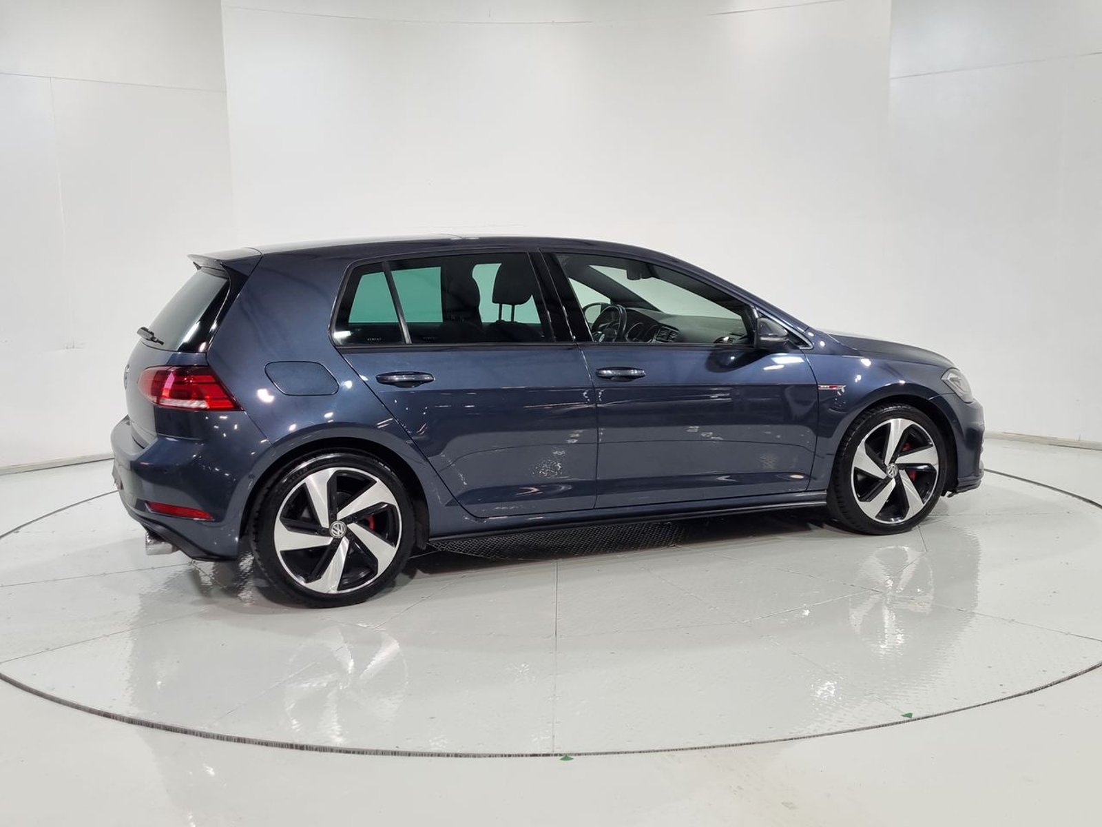 Volkswagen GOLF GTI 2.0 AUT 2018 - Imagen 12 de 20