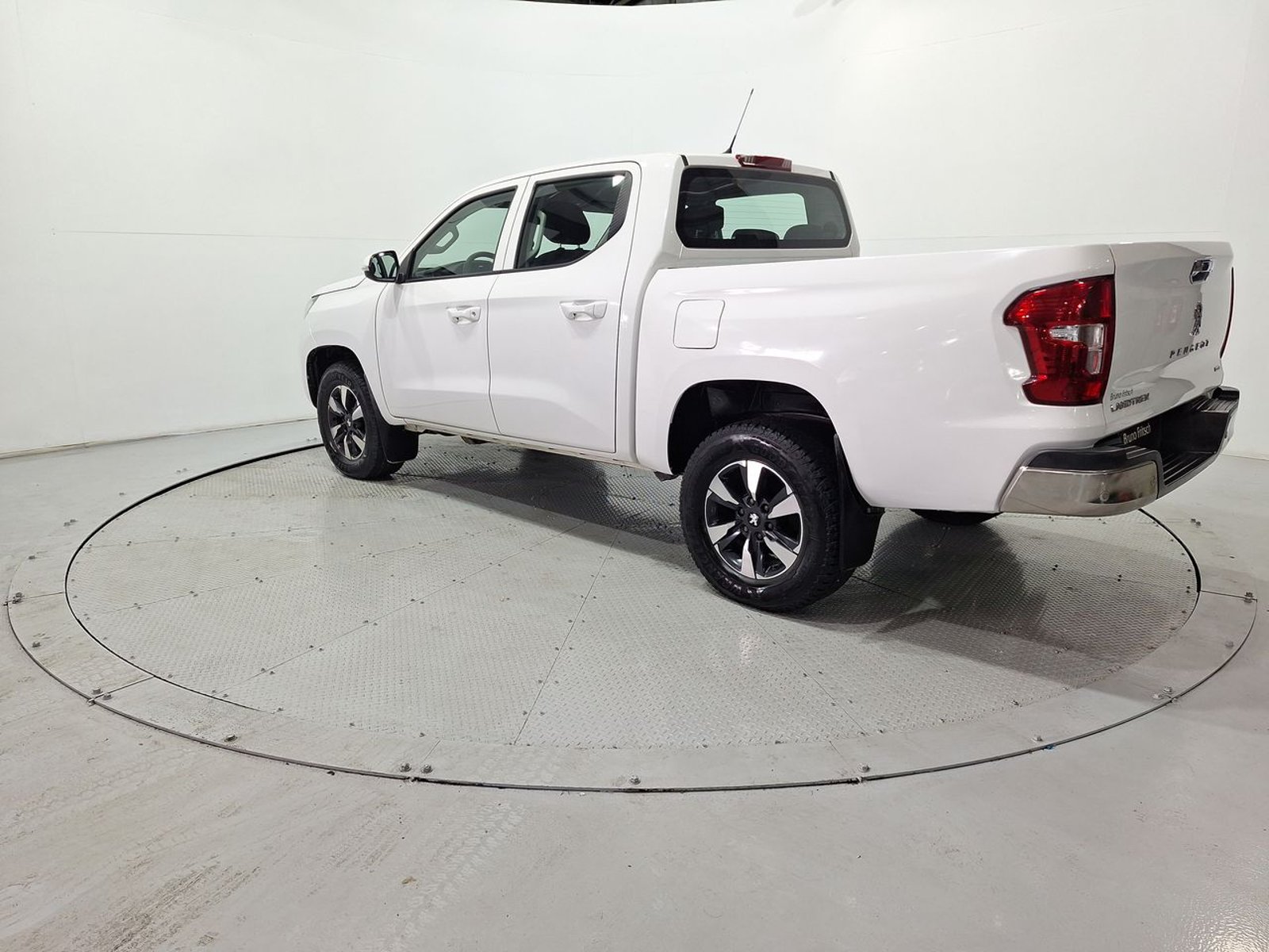 Peugeot LANDTREK BLUEHDI 4X4 2.2 AUT 2023 - Imagen 5 de 20