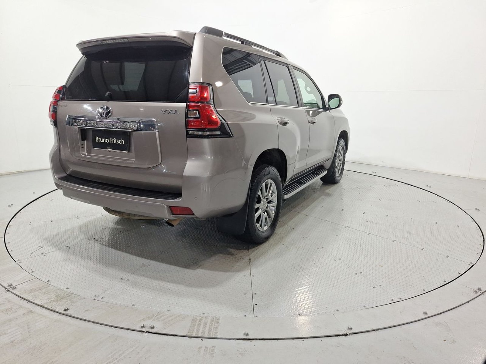 Toyota LAND CRUISER NEW LAND CRUISER PRADO LTD 4.0 AUT 2019 - Imagen 8 de 20