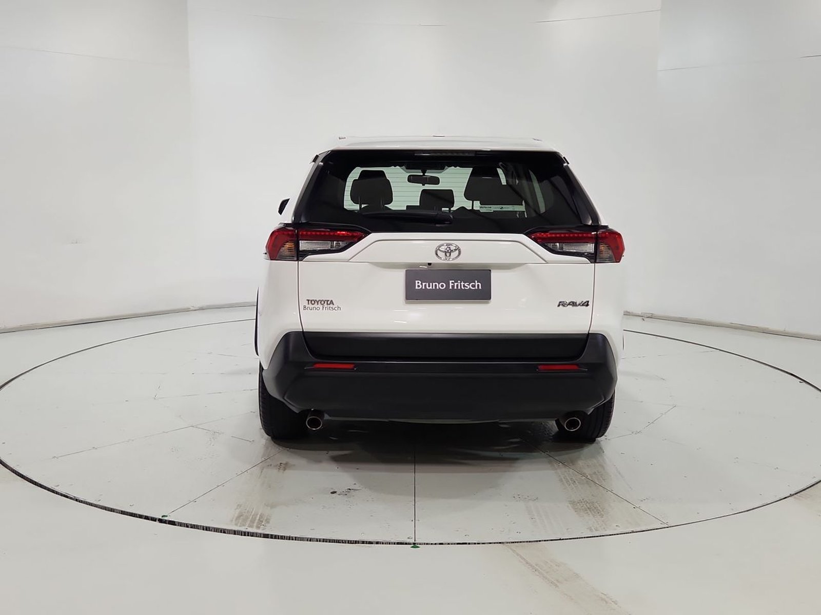 Toyota RAV4 OTTO 2.0 AUT 2023 - Imagen 9 de 20
