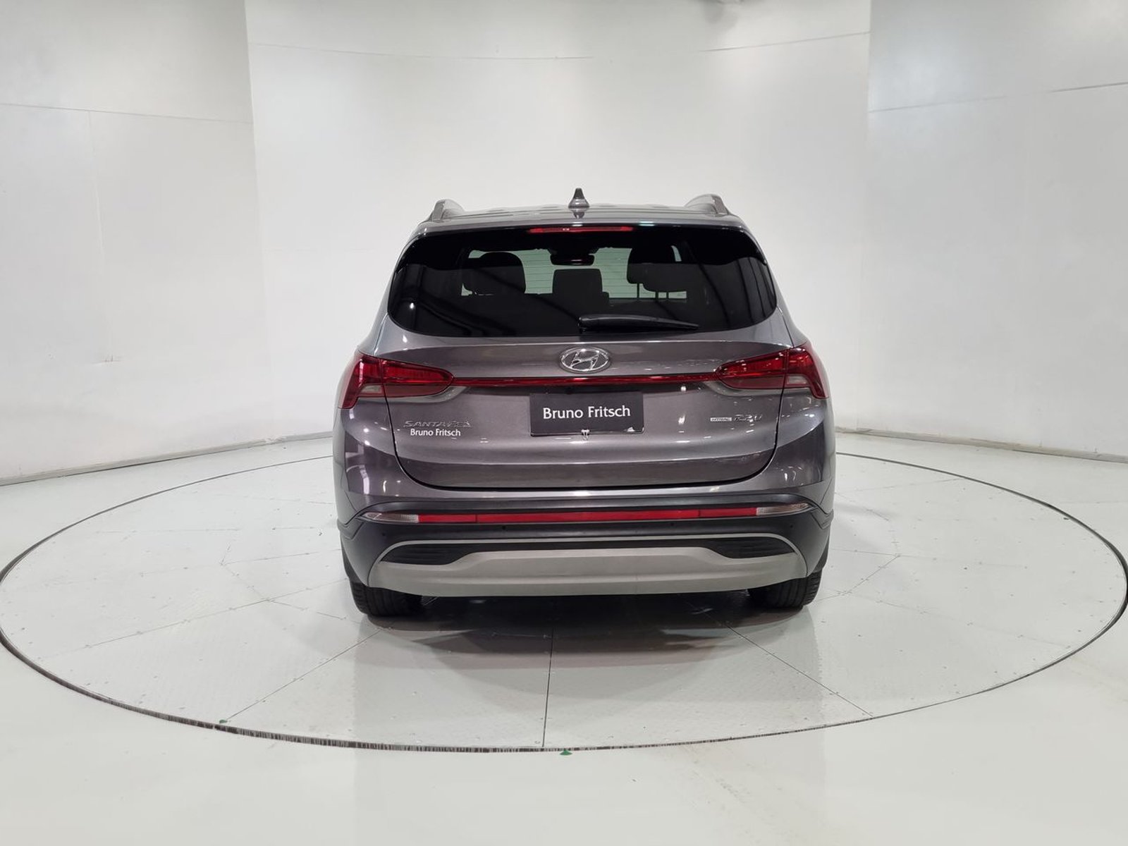 Hyundai SANTA FE CRDI 8DCT 4X4 2.2 AUT 2023 - Imagen 9 de 20