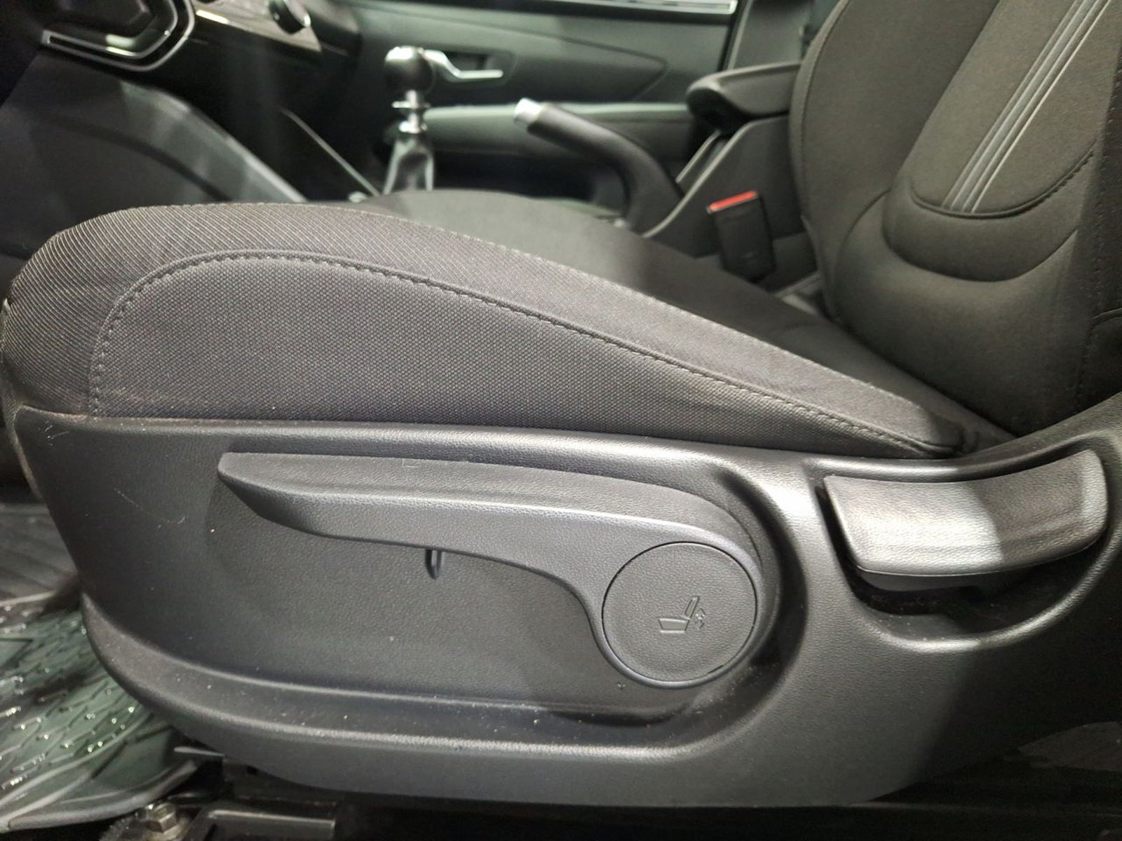 Hyundai TUCSON NX4 MPI 2.0 2024 - Imagen 17 de 20