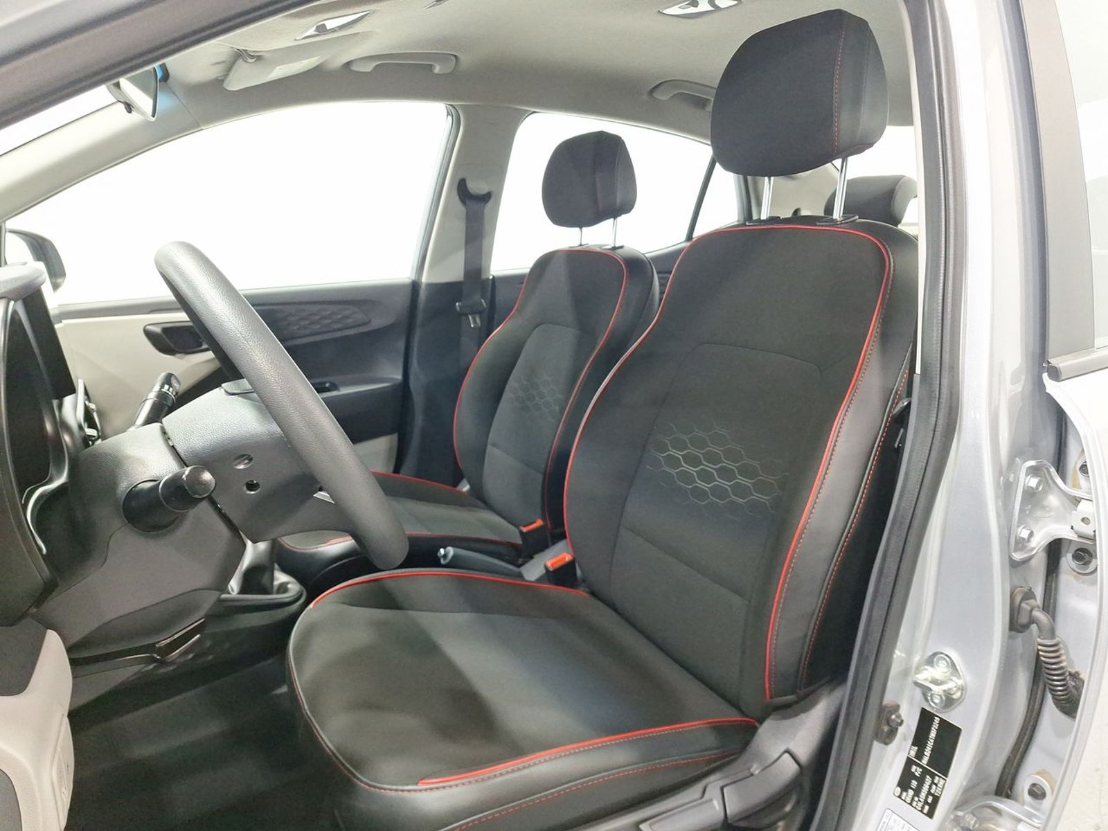 Hyundai GRAND I10 AI3  4X2  1.2 2025 - Imagen 18 de 20