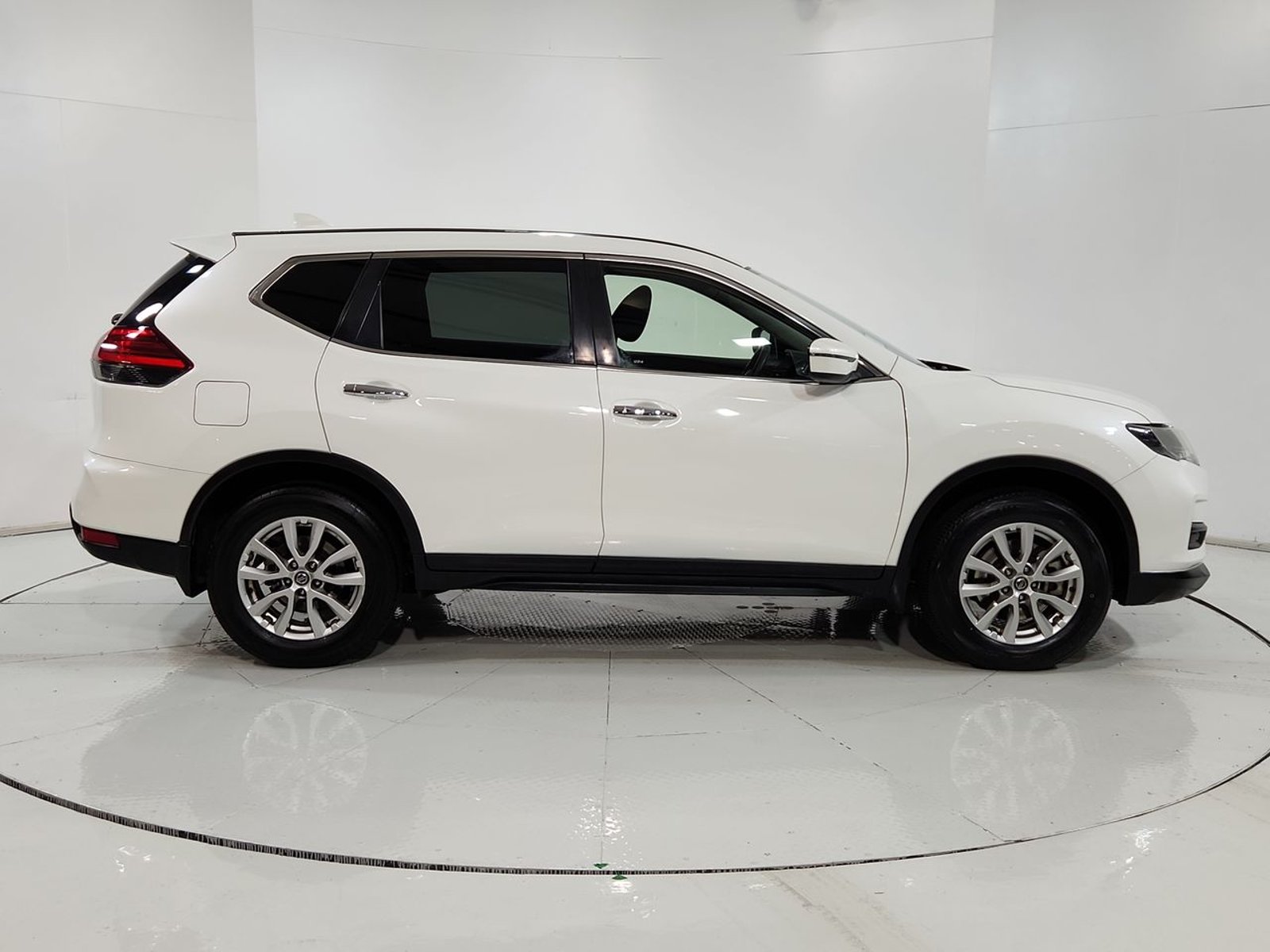 Nissan X-TRAIL NEW X TRAIL SENSE 2.5 AUT 2020 - Imagen 13 de 20