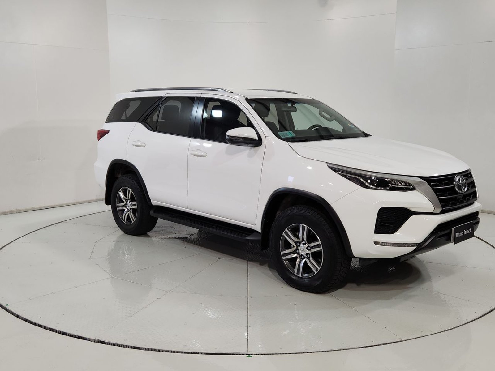 Toyota FORTUNER 2.7 2022 - Imagen 15 de 20