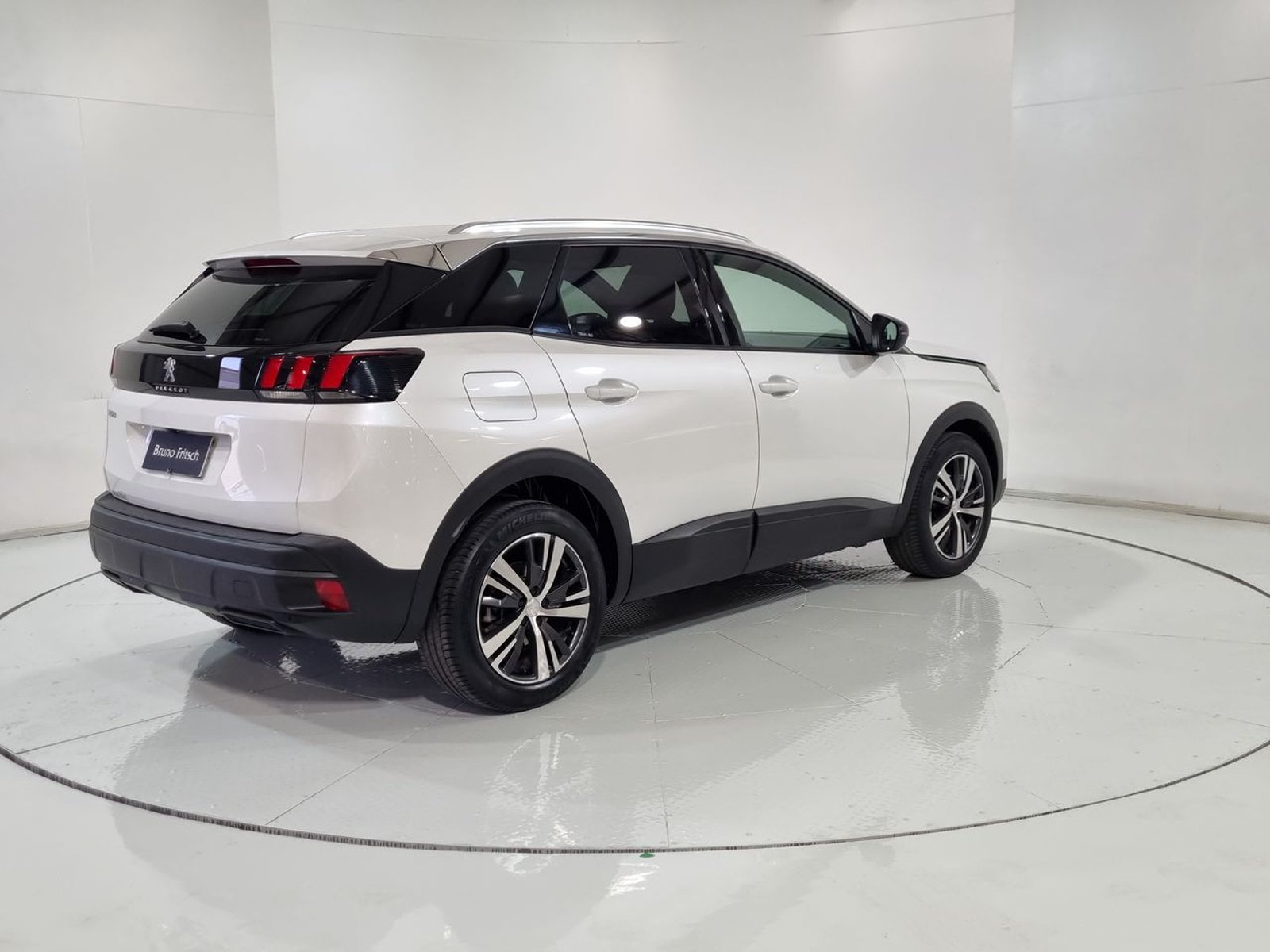 Peugeot 3008 PURETECH 1.2L 2024 - Imagen 11 de 20