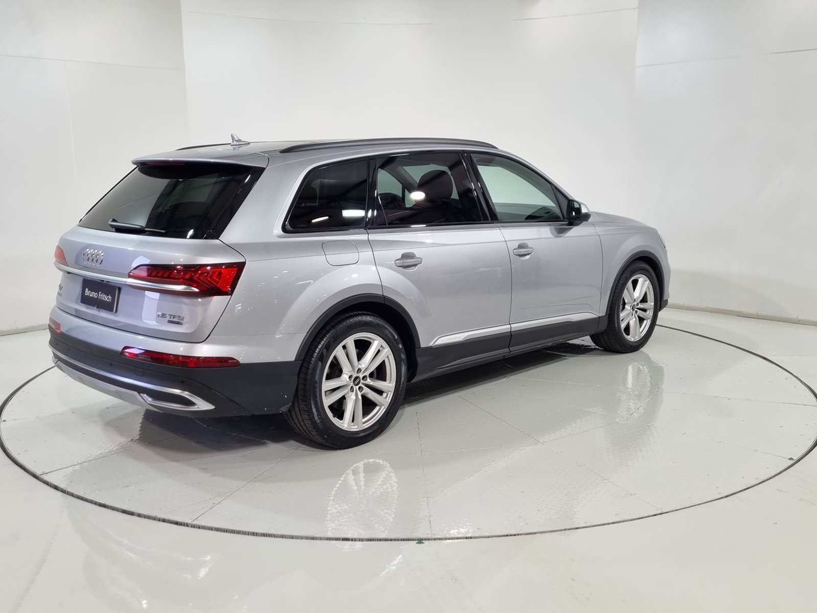 Audi Q7 55 TFSI 4X4 3.0 AUT 2023 - Imagen 11 de 20