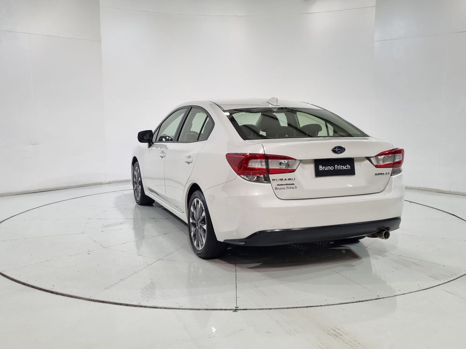 Subaru IMPREZA 4X4 CVT 2.0 2023 - Imagen 8 de 20