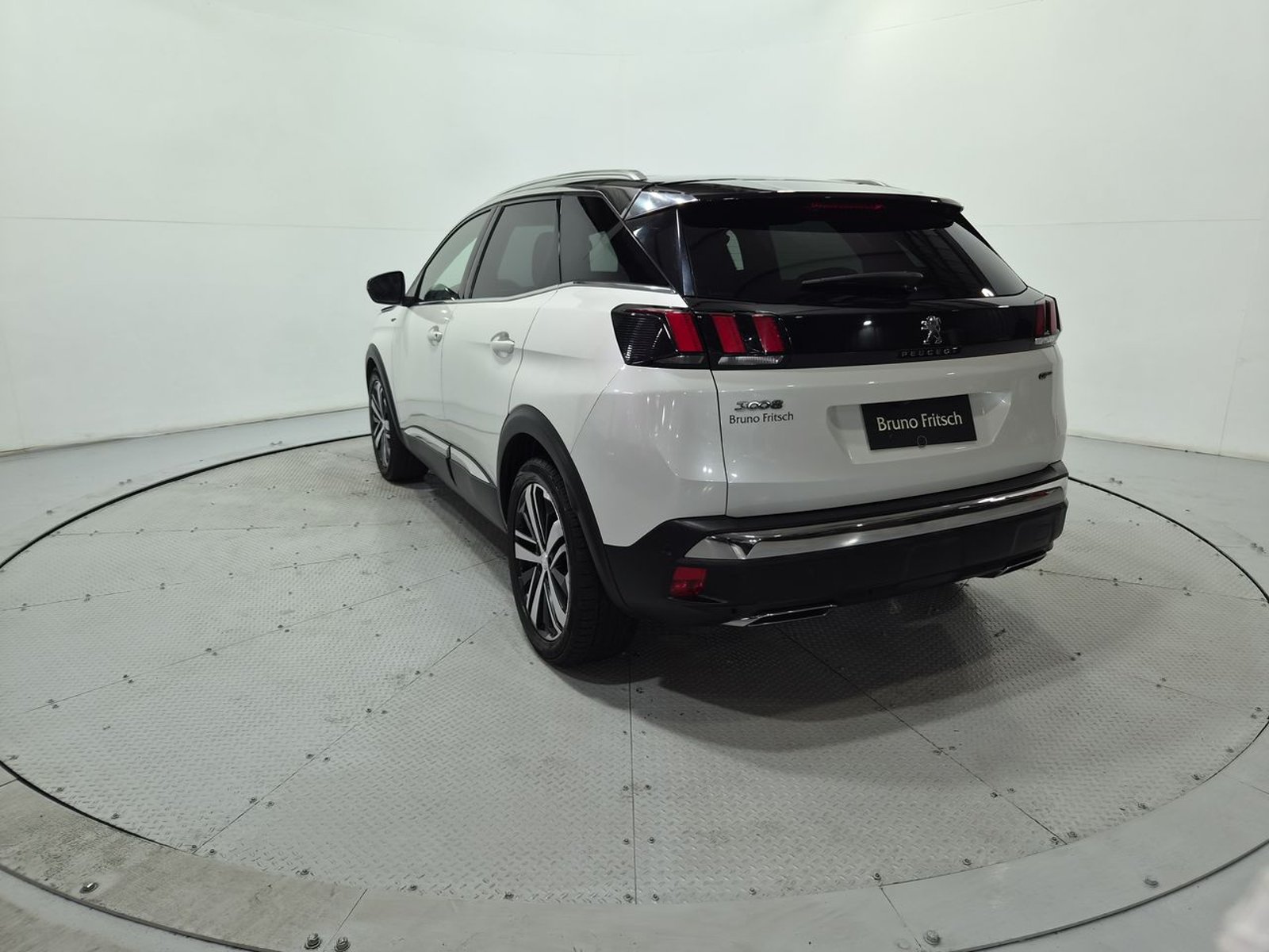 Peugeot 3008 GT BLUEHDI 2.0 AUT 2020 - Imagen 6 de 20