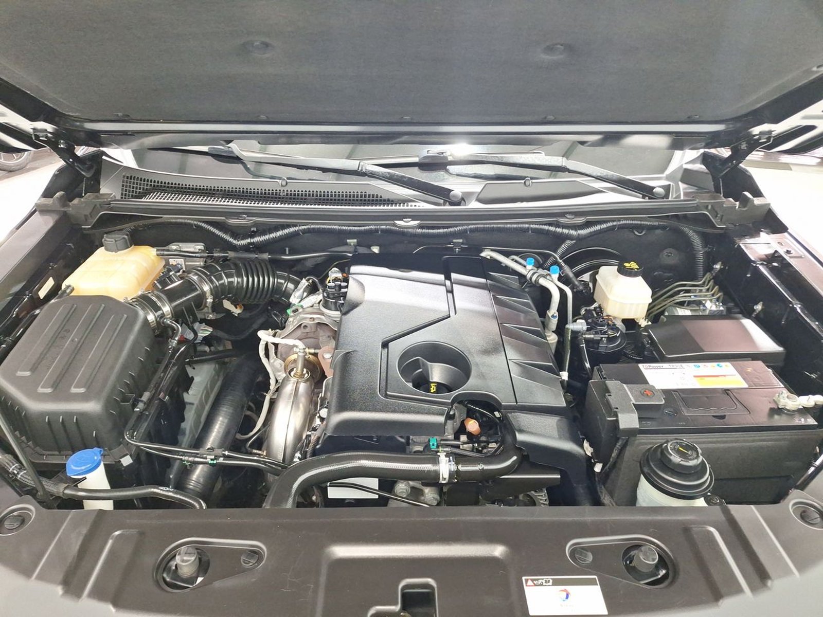 Peugeot LANDTREK BLUEHDI 4X4 2.2 AUT 2024 - Imagen 15 de 20