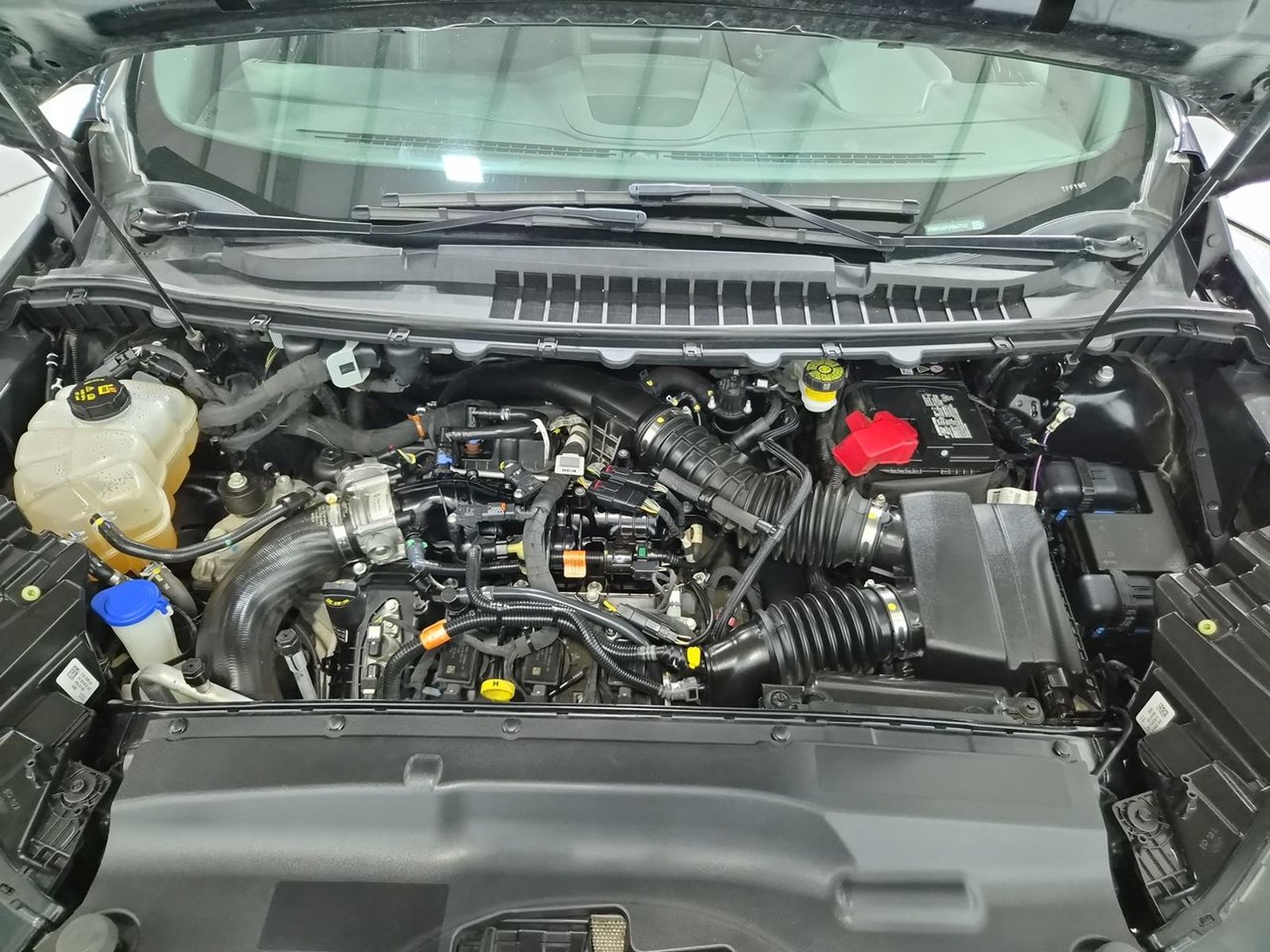 Ford EDGE 4WD 2.7 AUT 2024 - Imagen 15 de 20