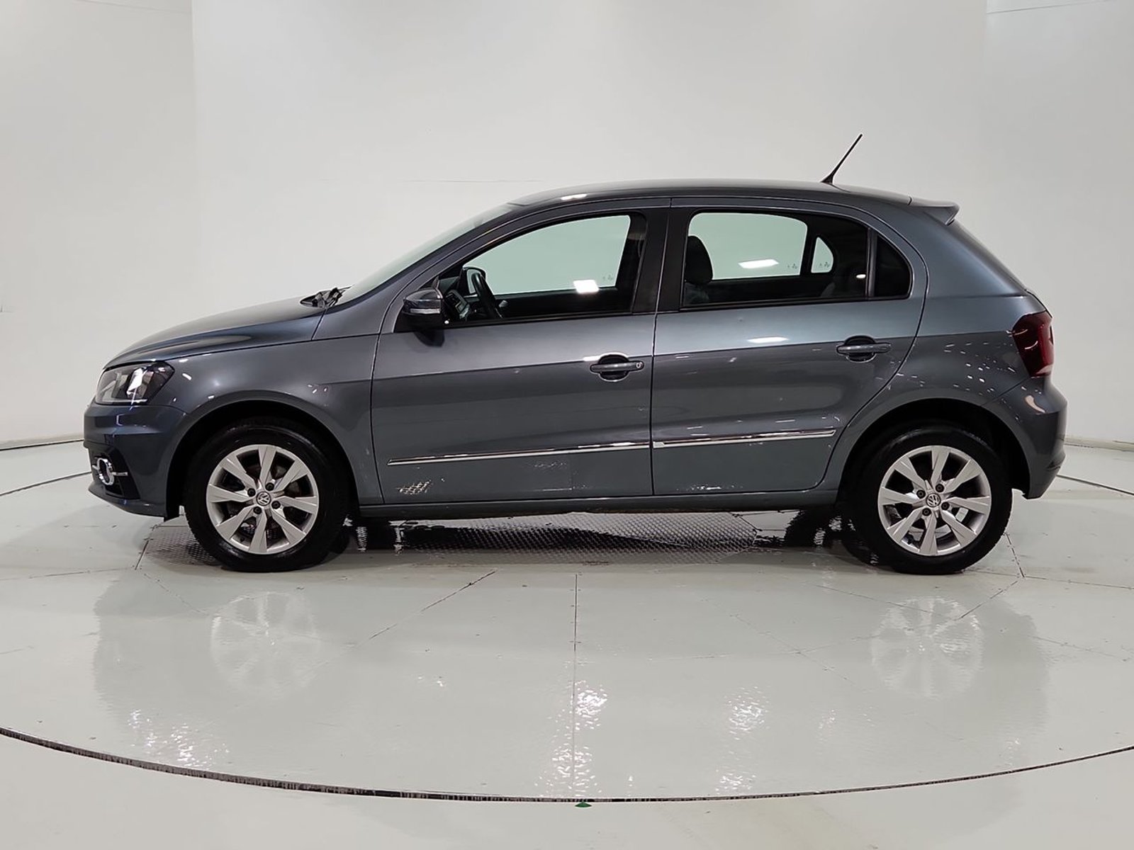 Volkswagen GOL NUEVO GOL TRENDLINE 1.6 2018 - Imagen 5 de 20