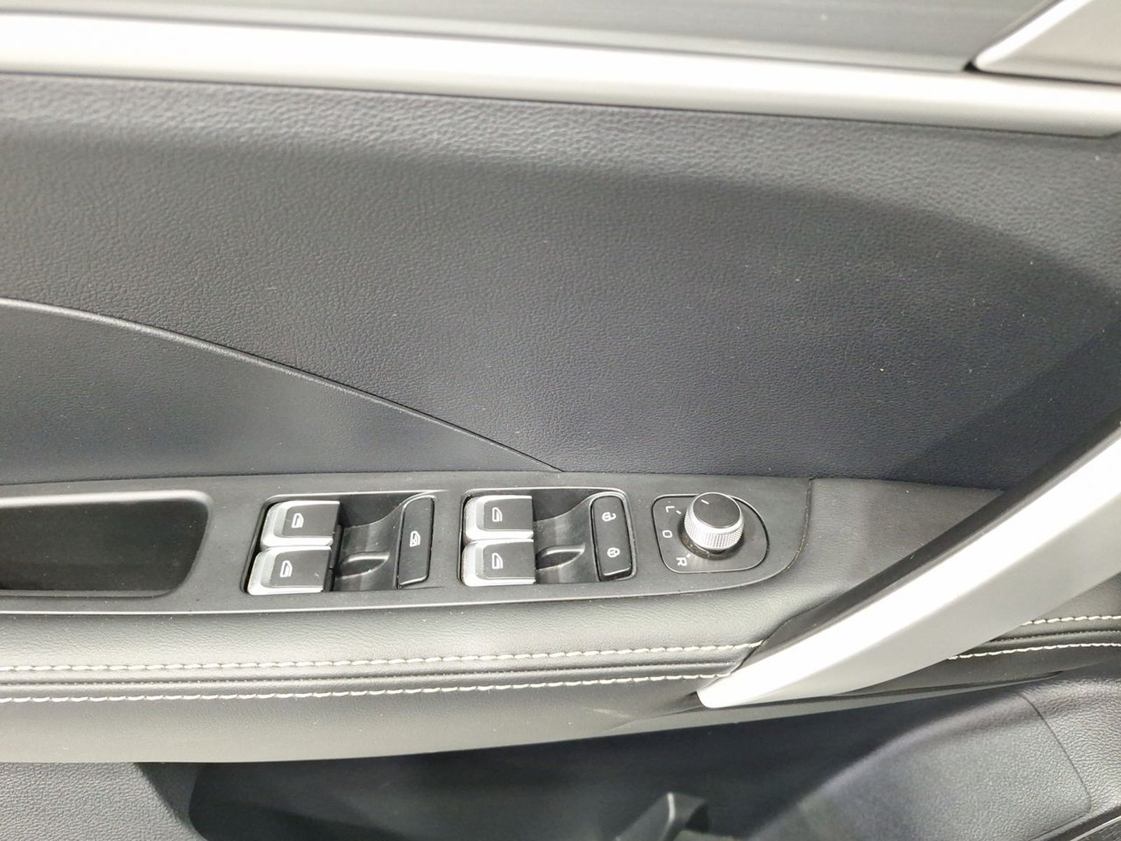 Geely COOLRAY 1.5 AUT 2022 - Imagen 16 de 20