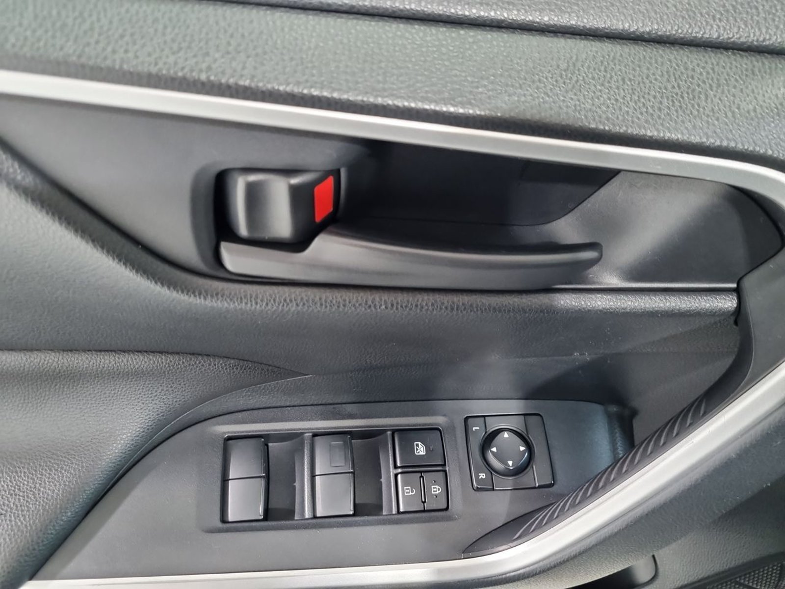 Toyota RAV4 OTTO 2.0 AUT 2020 - Imagen 20 de 20