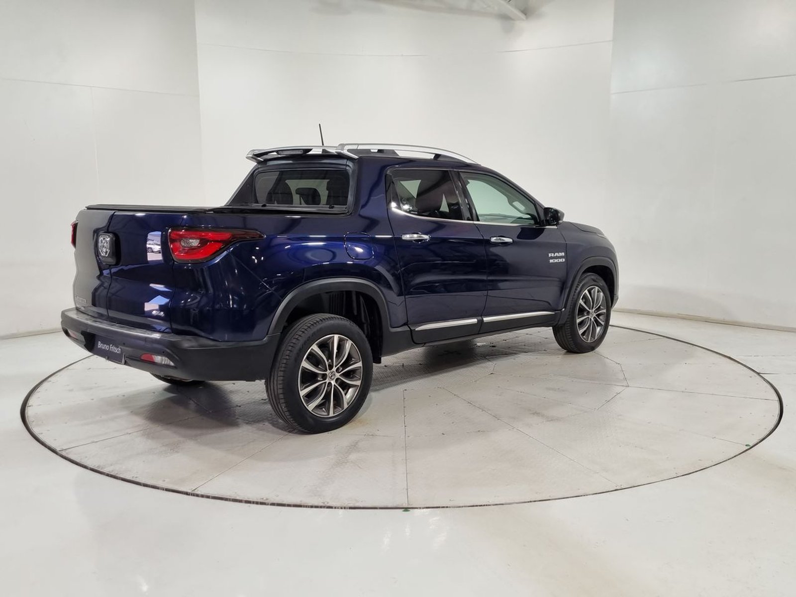 Ram 1000 LARAMIE 4X4 4P 2.0 AUT 2021 - Imagen 11 de 20