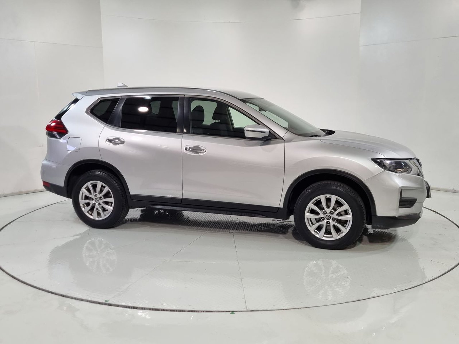 Nissan X-TRAIL X TRAIL T32 CVT 2.5 AUT 2023 - Imagen 14 de 20